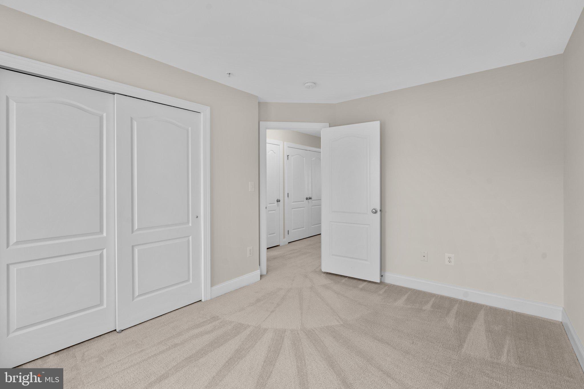 THE ENCLAVE - ARUNDEL PRESERVE - Residential Lease