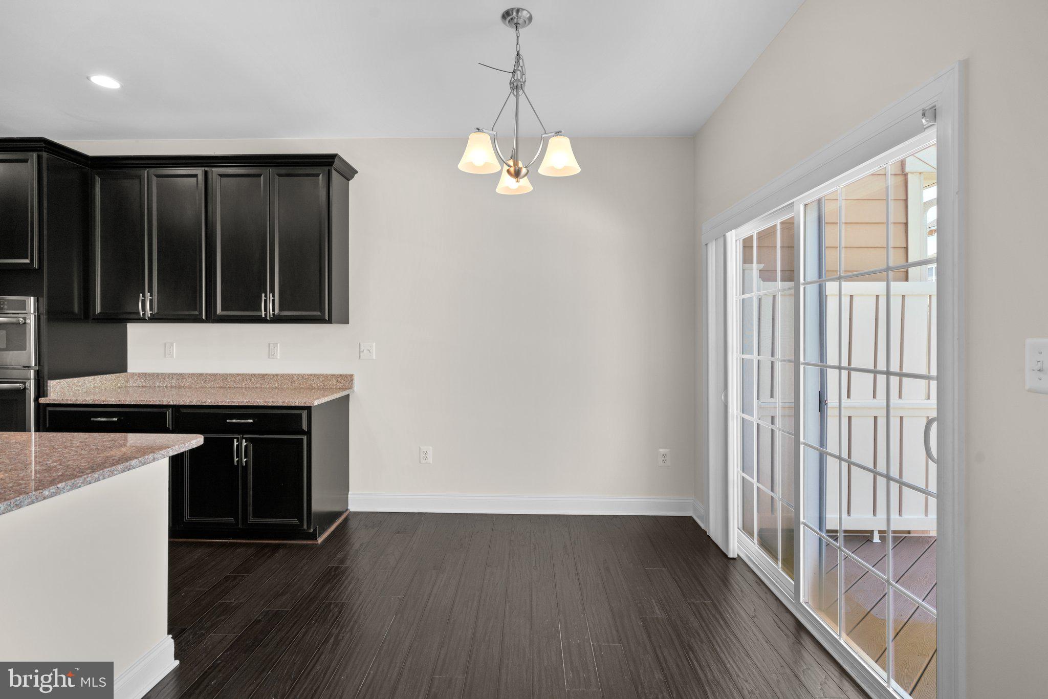 THE ENCLAVE - ARUNDEL PRESERVE - Residential Lease