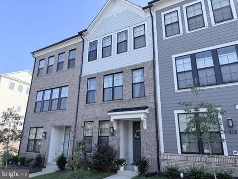 Townhouse For Rent - 657 Belmont Bay Drive<br/> WOODBRIDGE, VA 22191