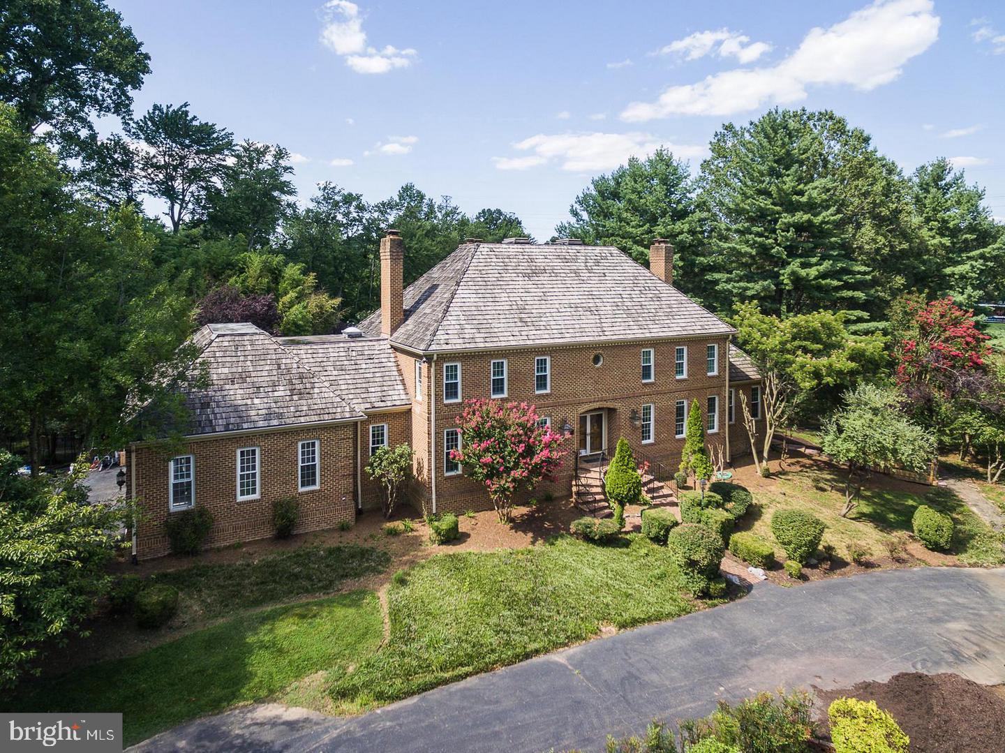 QUAILWOOD - Residential