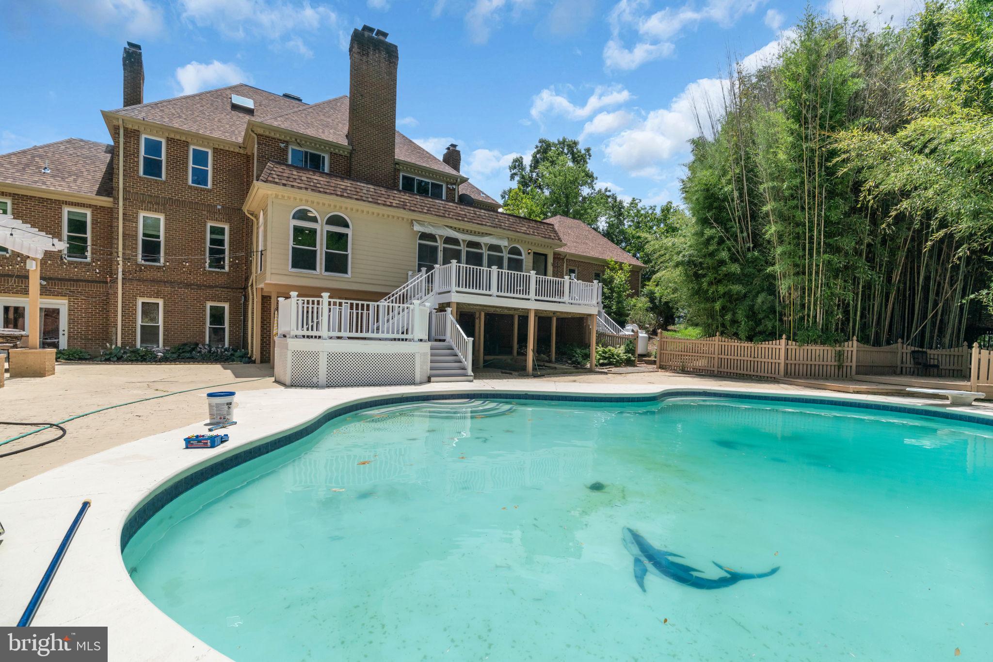 QUAILWOOD - Residential