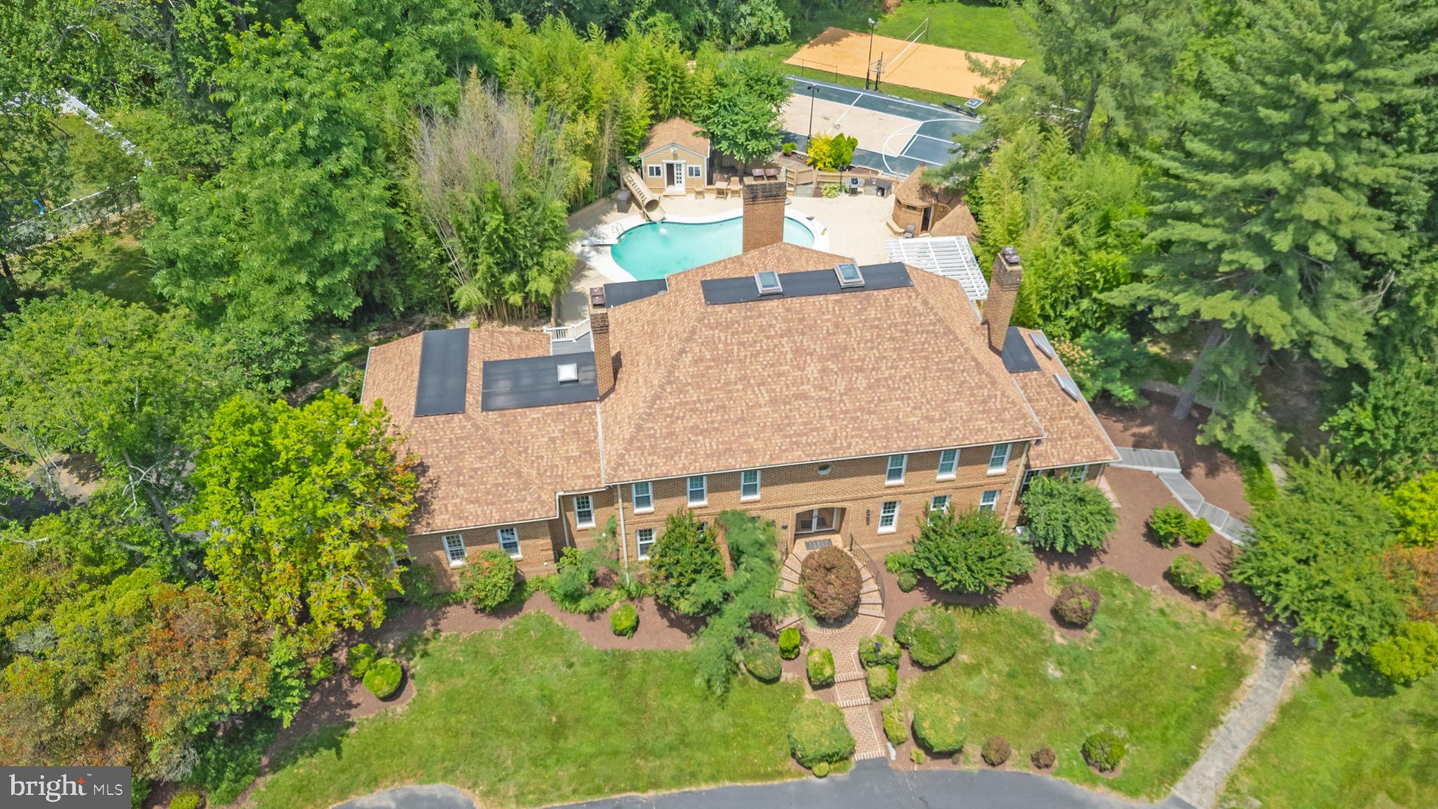 QUAILWOOD - Residential