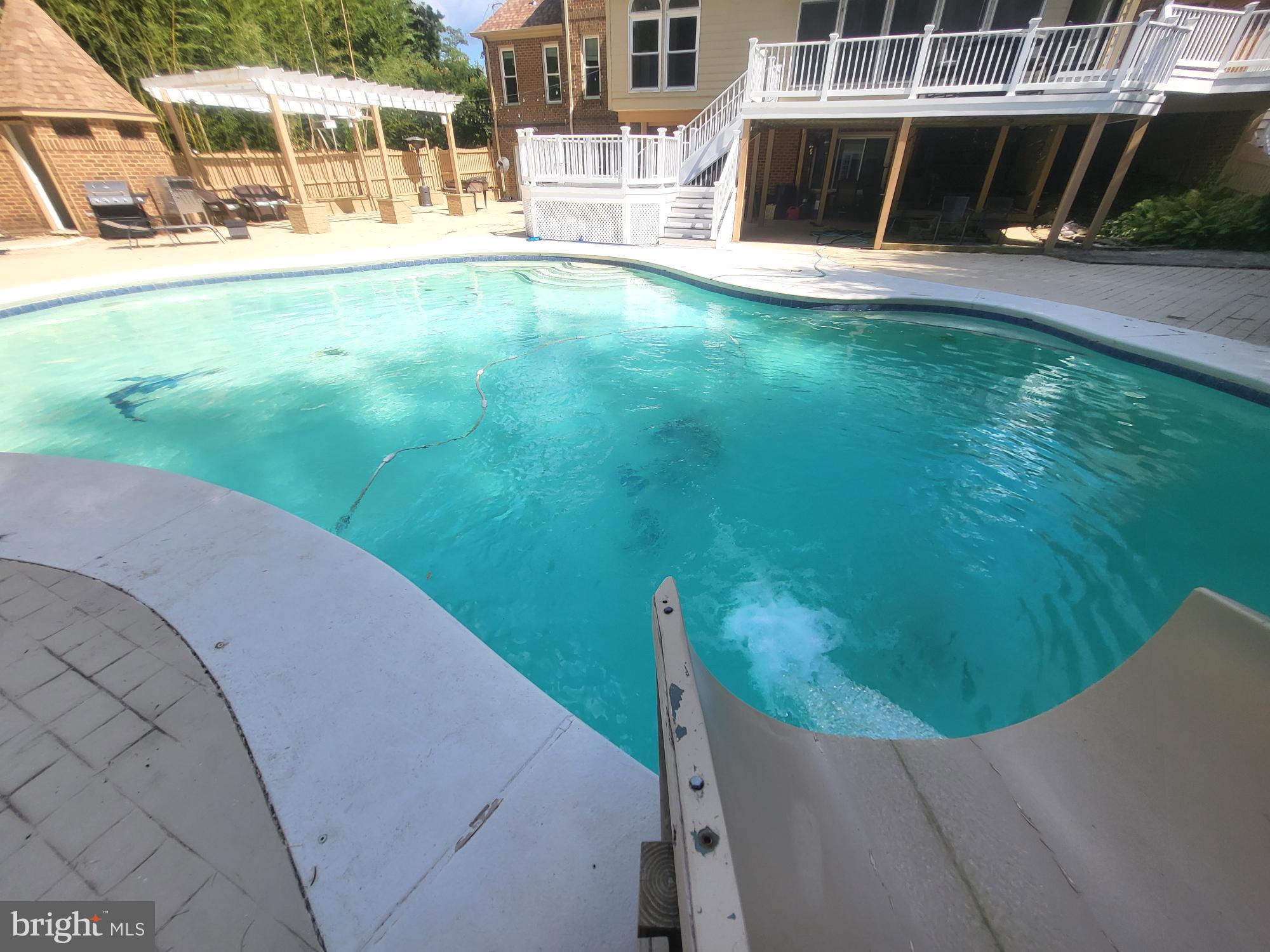 QUAILWOOD - Residential