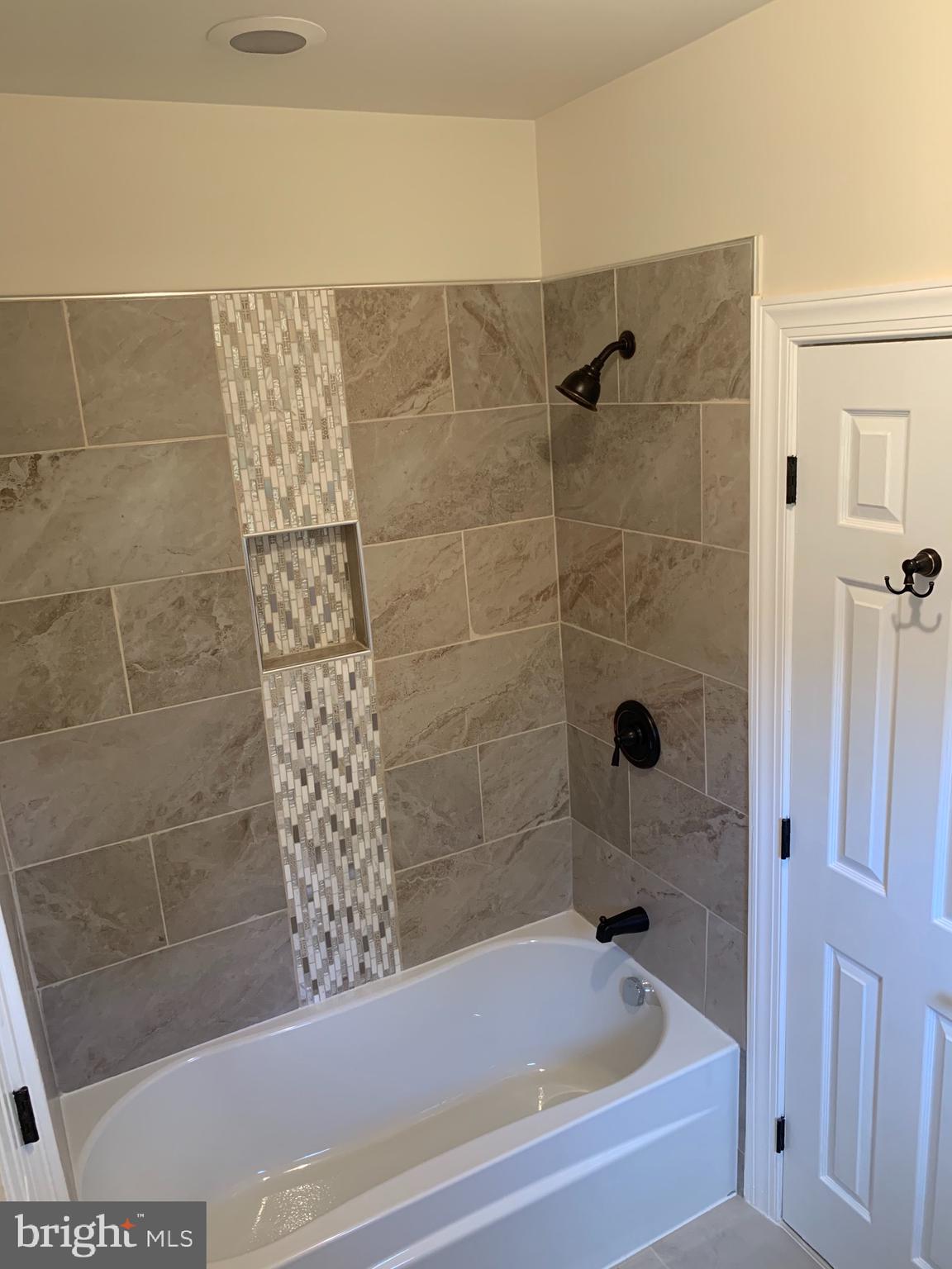 QUAILWOOD - Residential