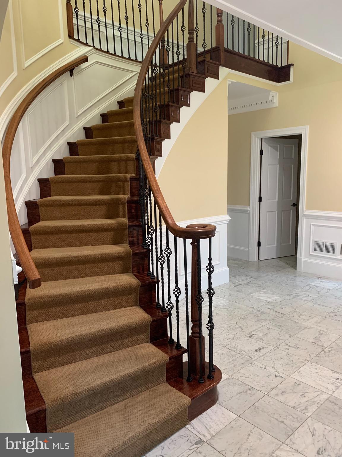 QUAILWOOD - Residential