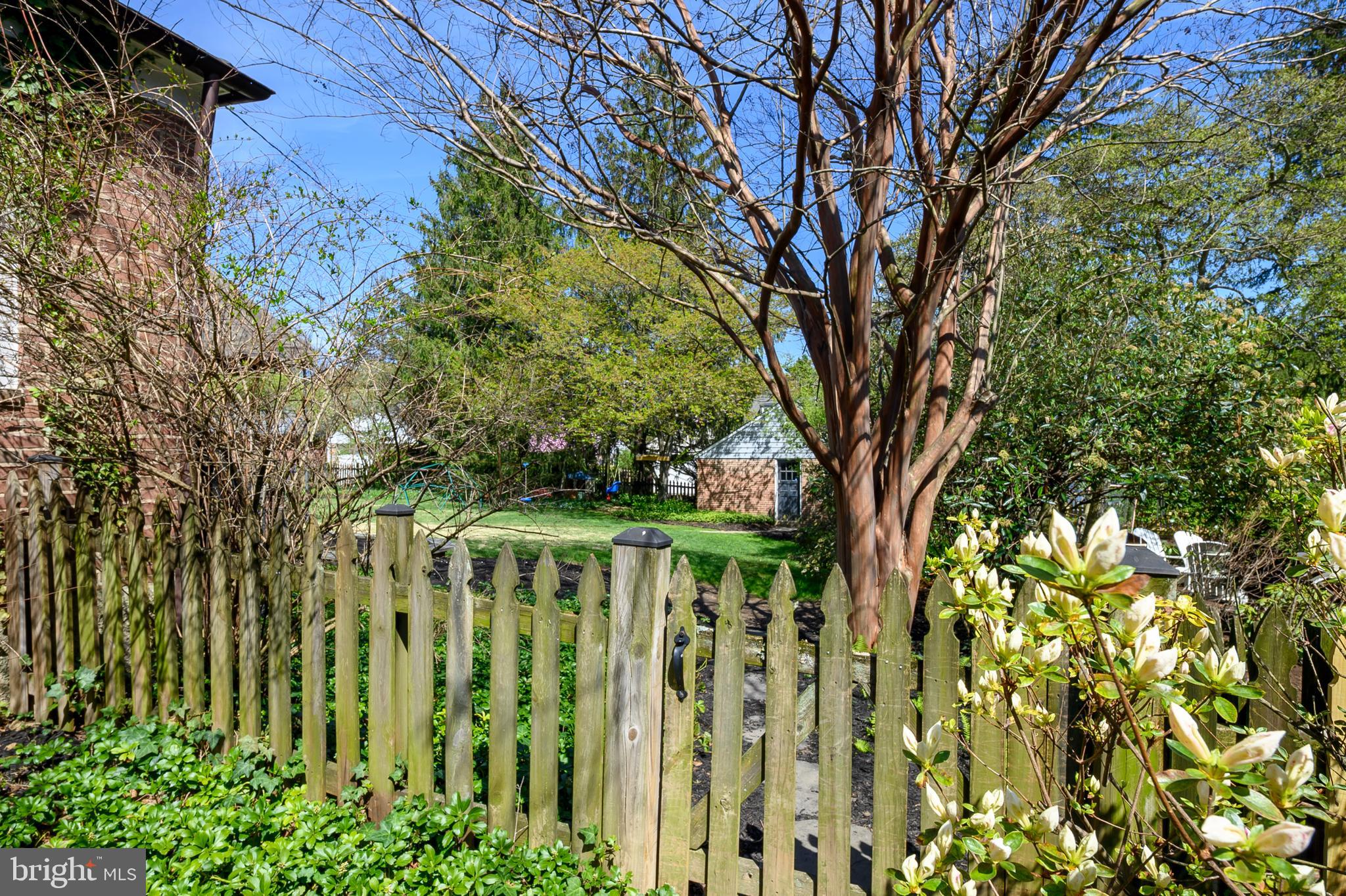 5409 SAINT ALBANS WAY