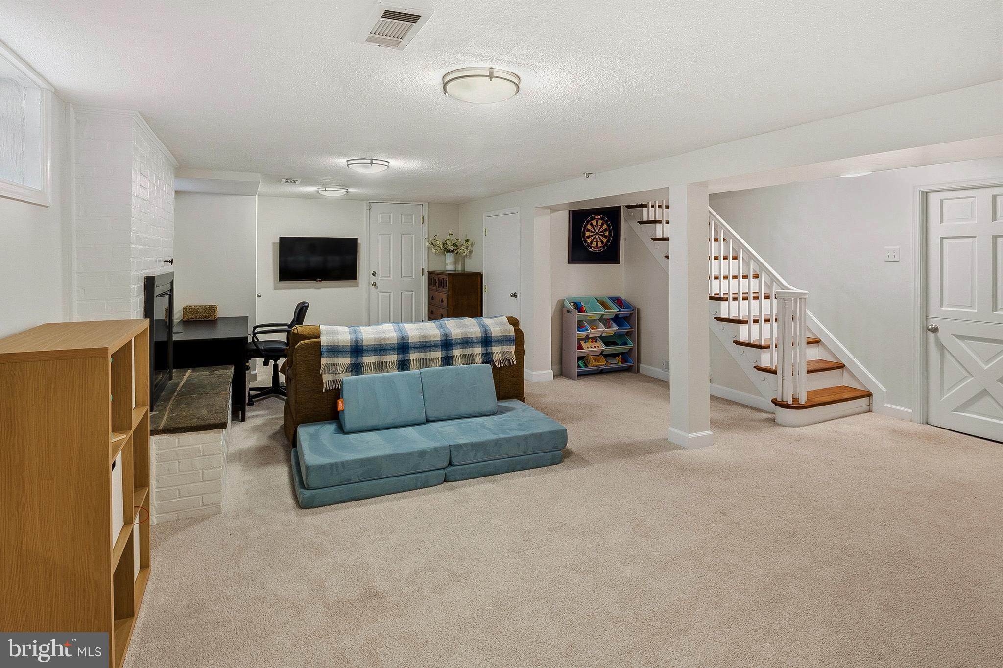 HOMELAND HISTORIC DISTRICT - Residential