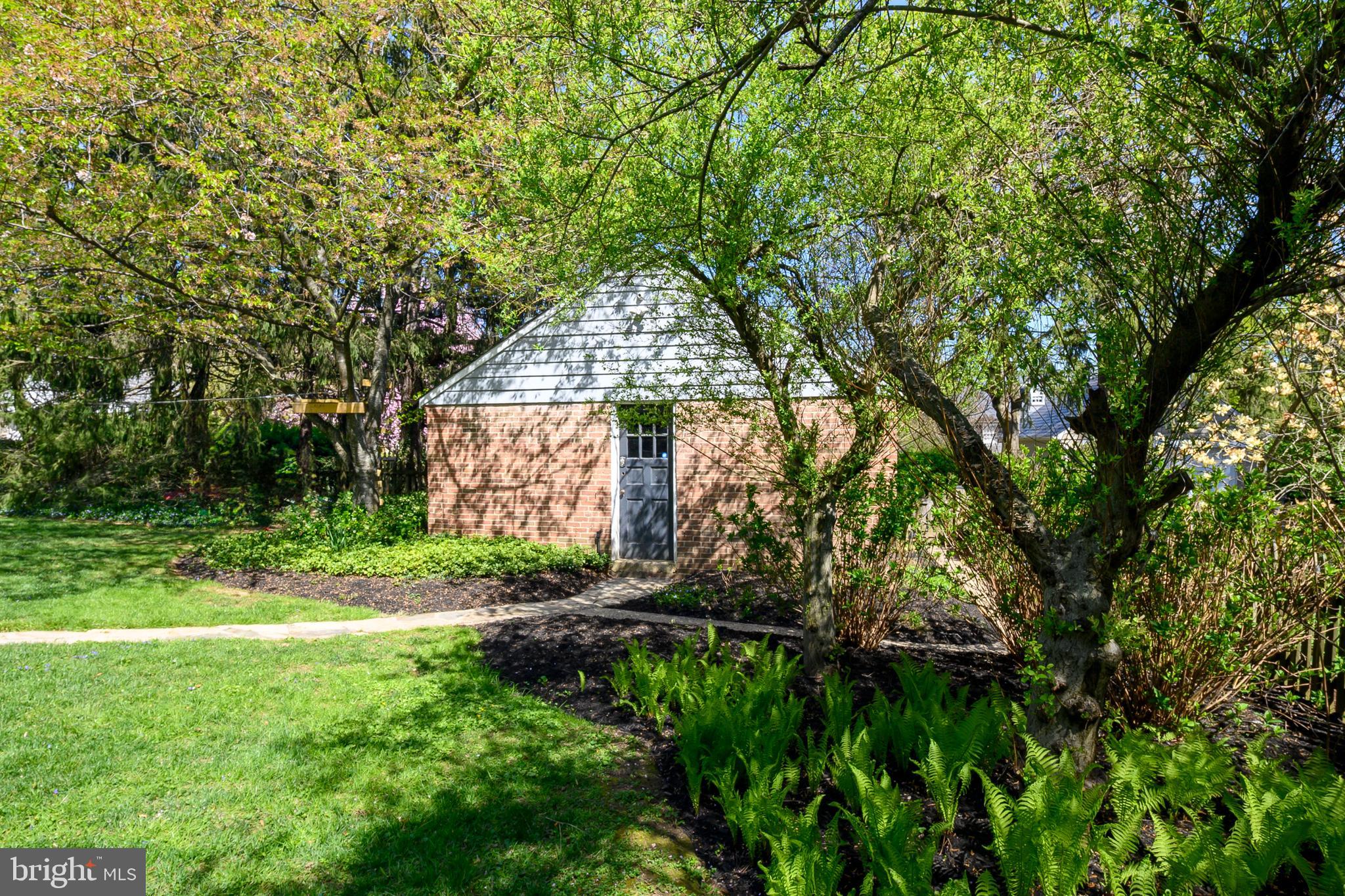 HOMELAND HISTORIC DISTRICT - Residential