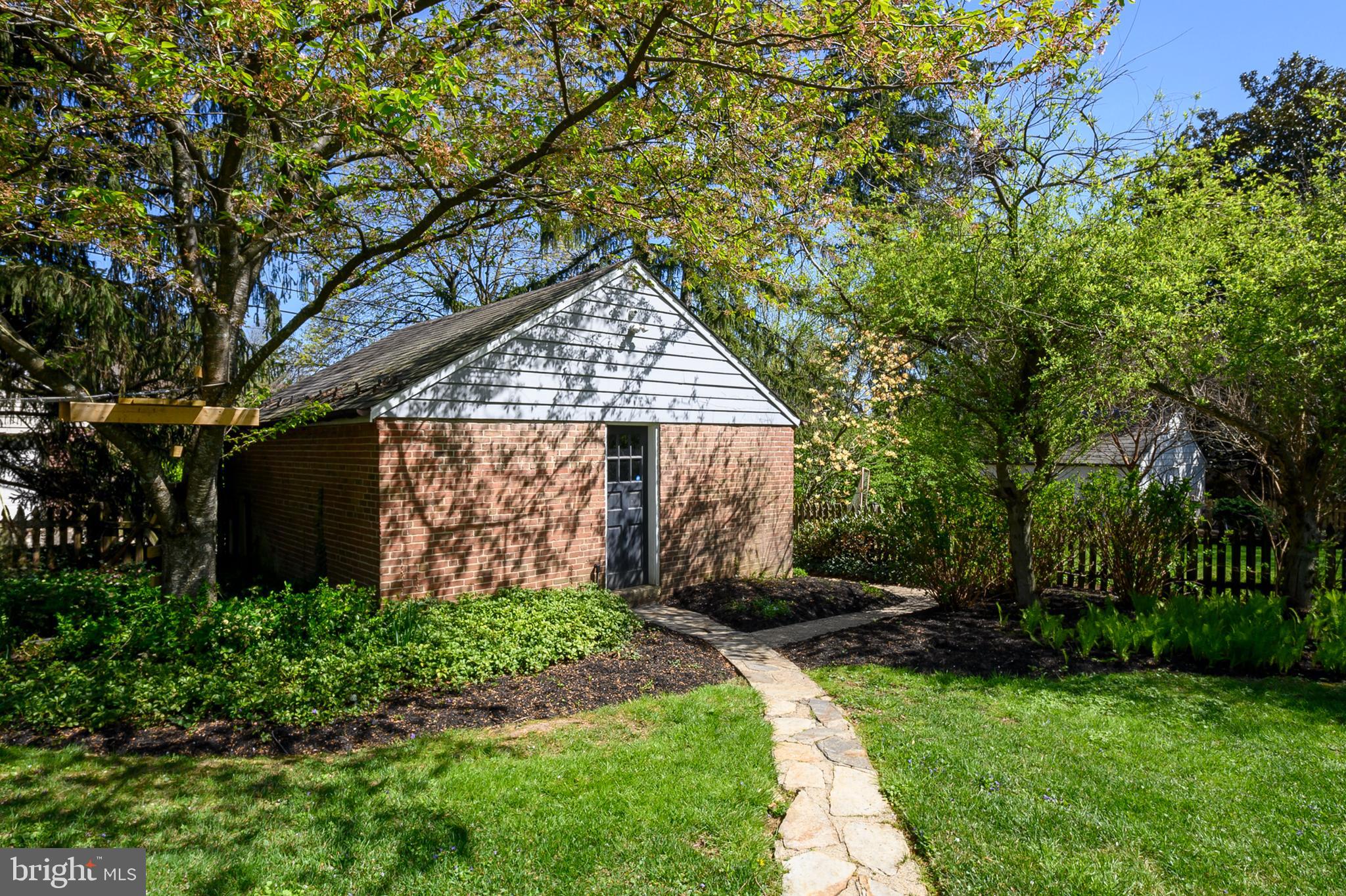 HOMELAND HISTORIC DISTRICT - Residential