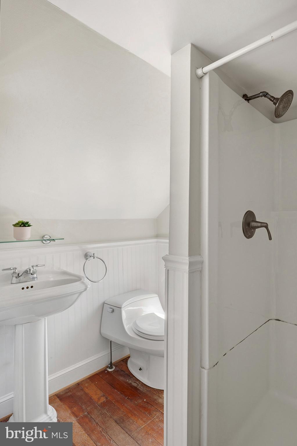 HOMELAND HISTORIC DISTRICT - Residential