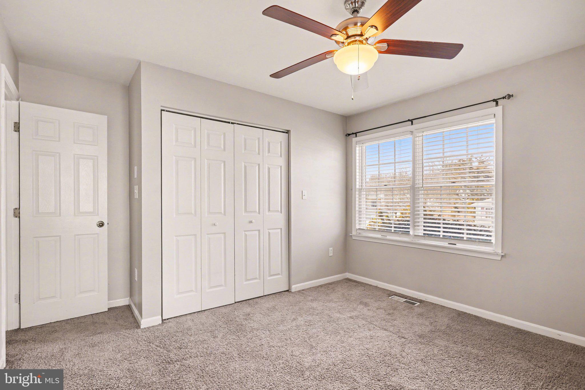 GLEN EAGLE - Residential