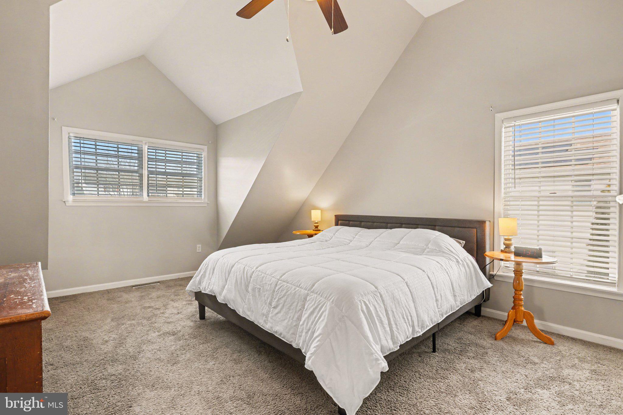 GLEN EAGLE - Residential