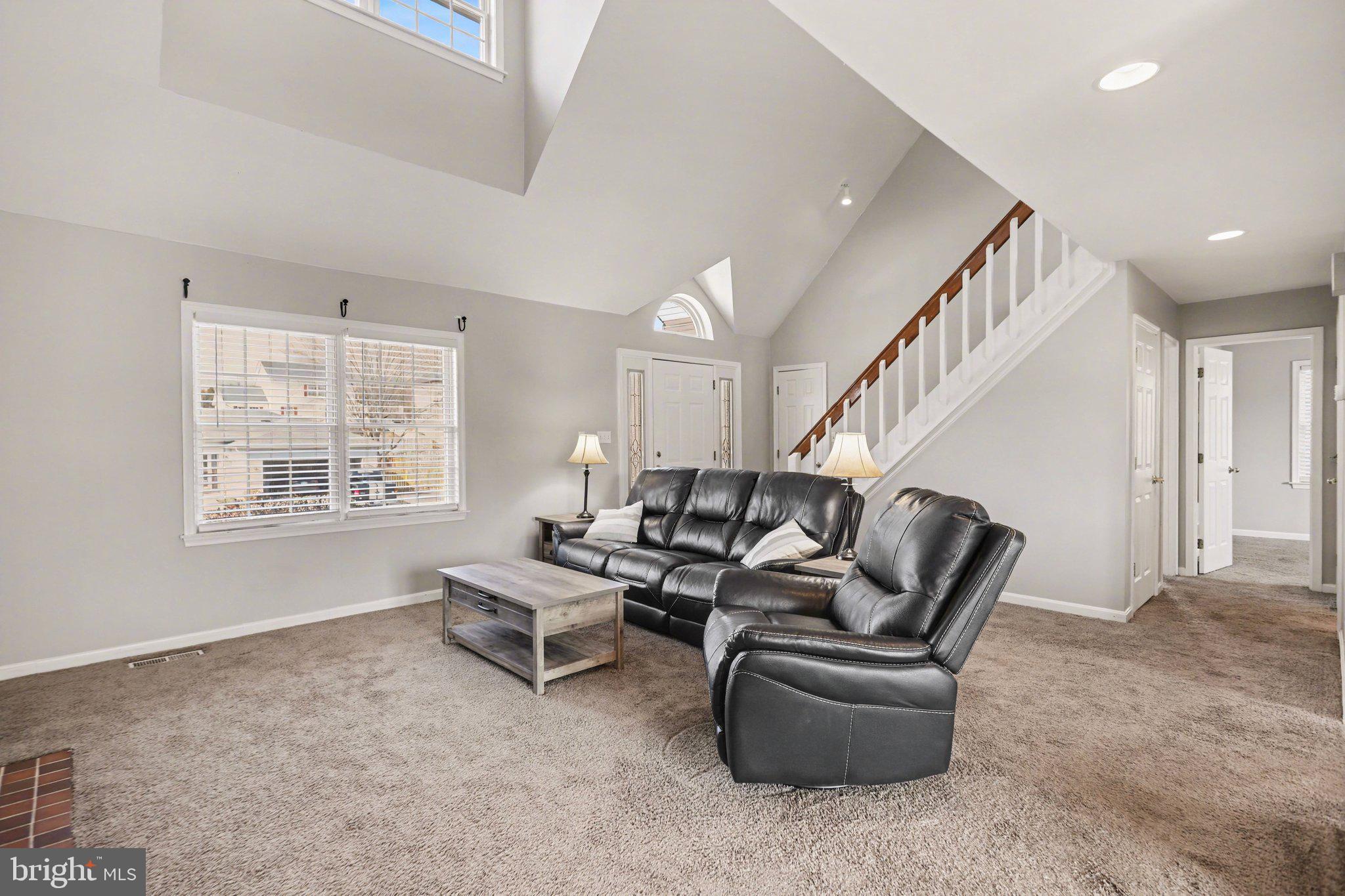 GLEN EAGLE - Residential