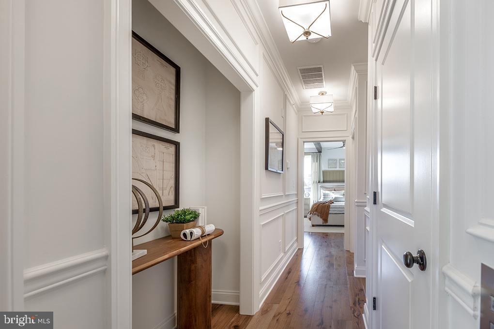 NEWTOWN WALK AT ELLIS PRESERVE - Residential