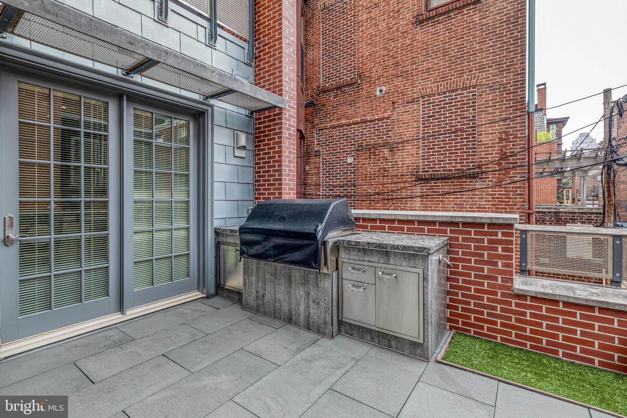 RITTENHOUSE SQUARE - Residential