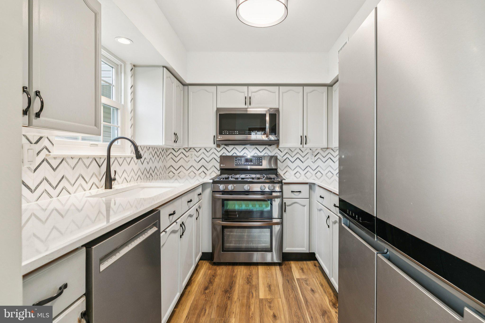 PATRIOTS RIDGE - Residential