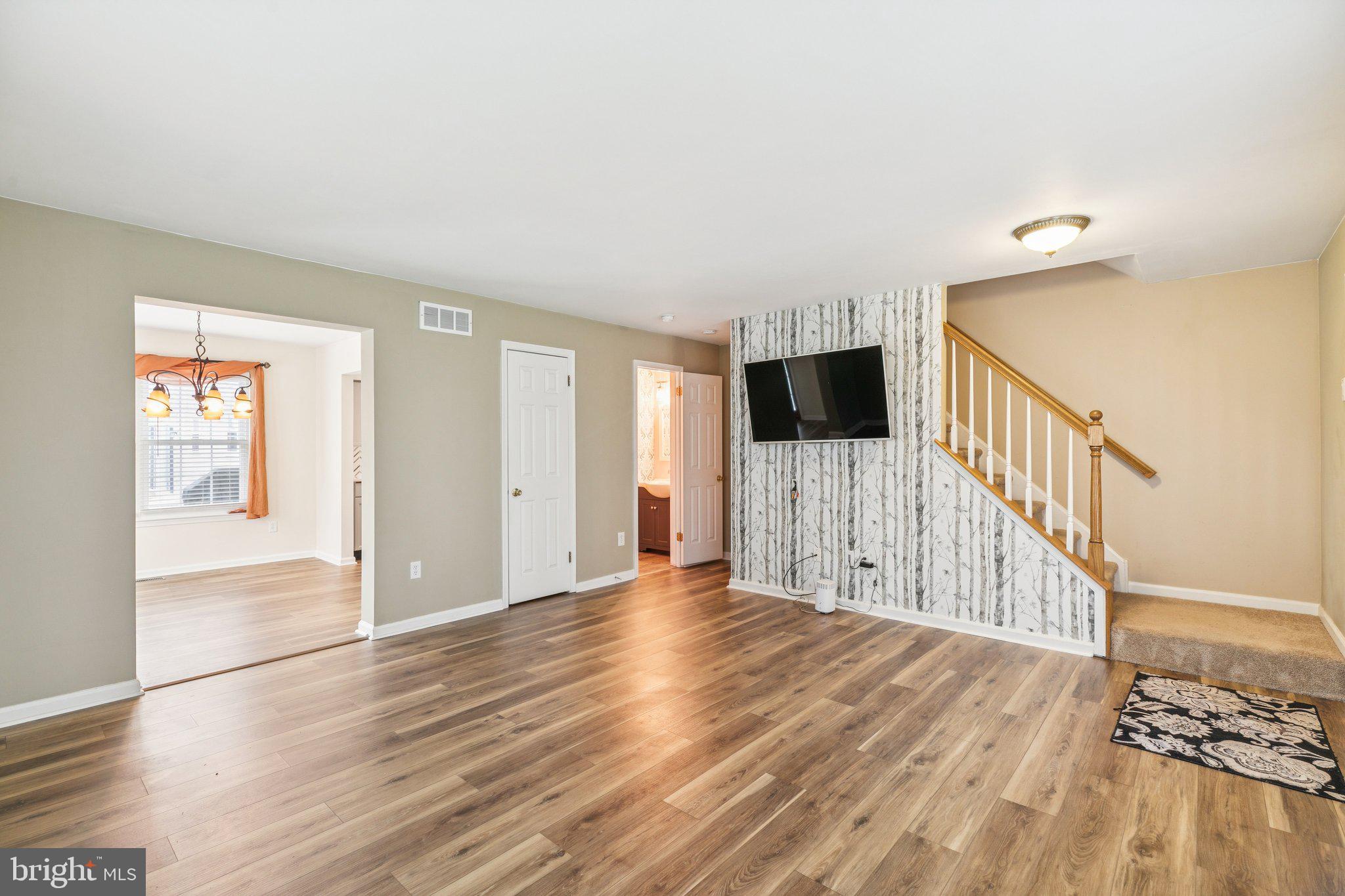 PATRIOTS RIDGE - Residential