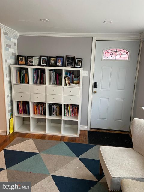 6906 BUIST AVENUE PHILADELPHIA PA 19142