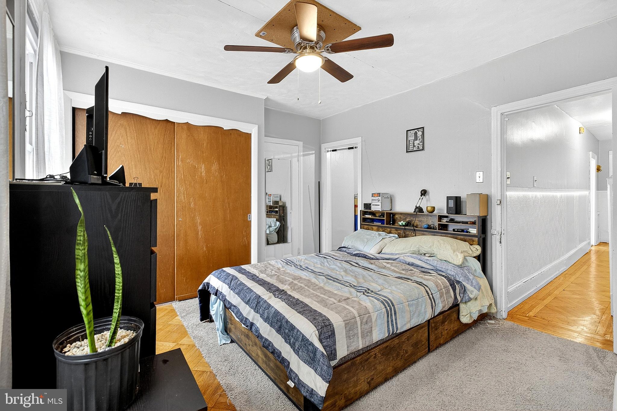 SPRUCE HILL - Residential