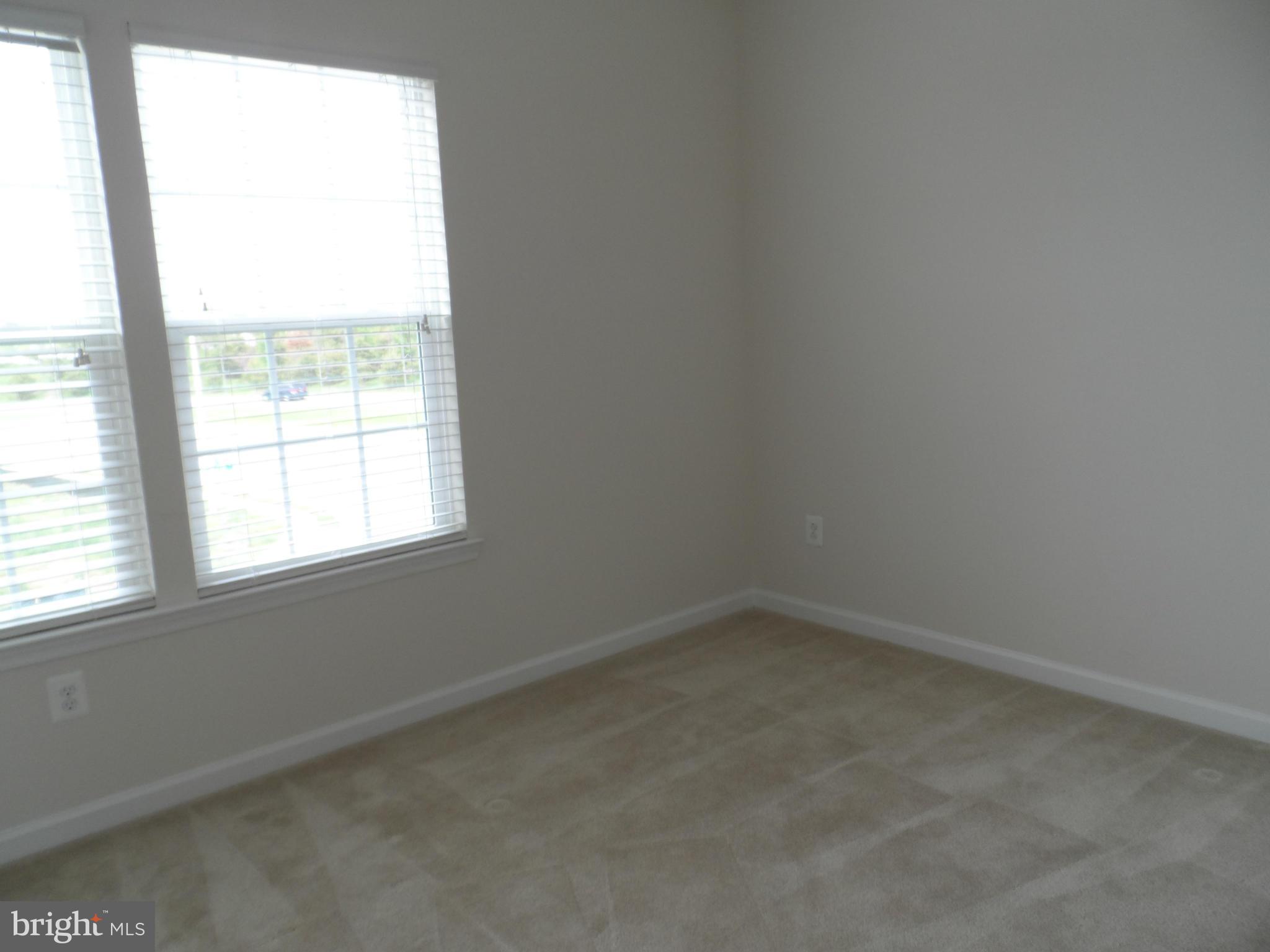 HEATHCOTE COMMONS - Residential Lease