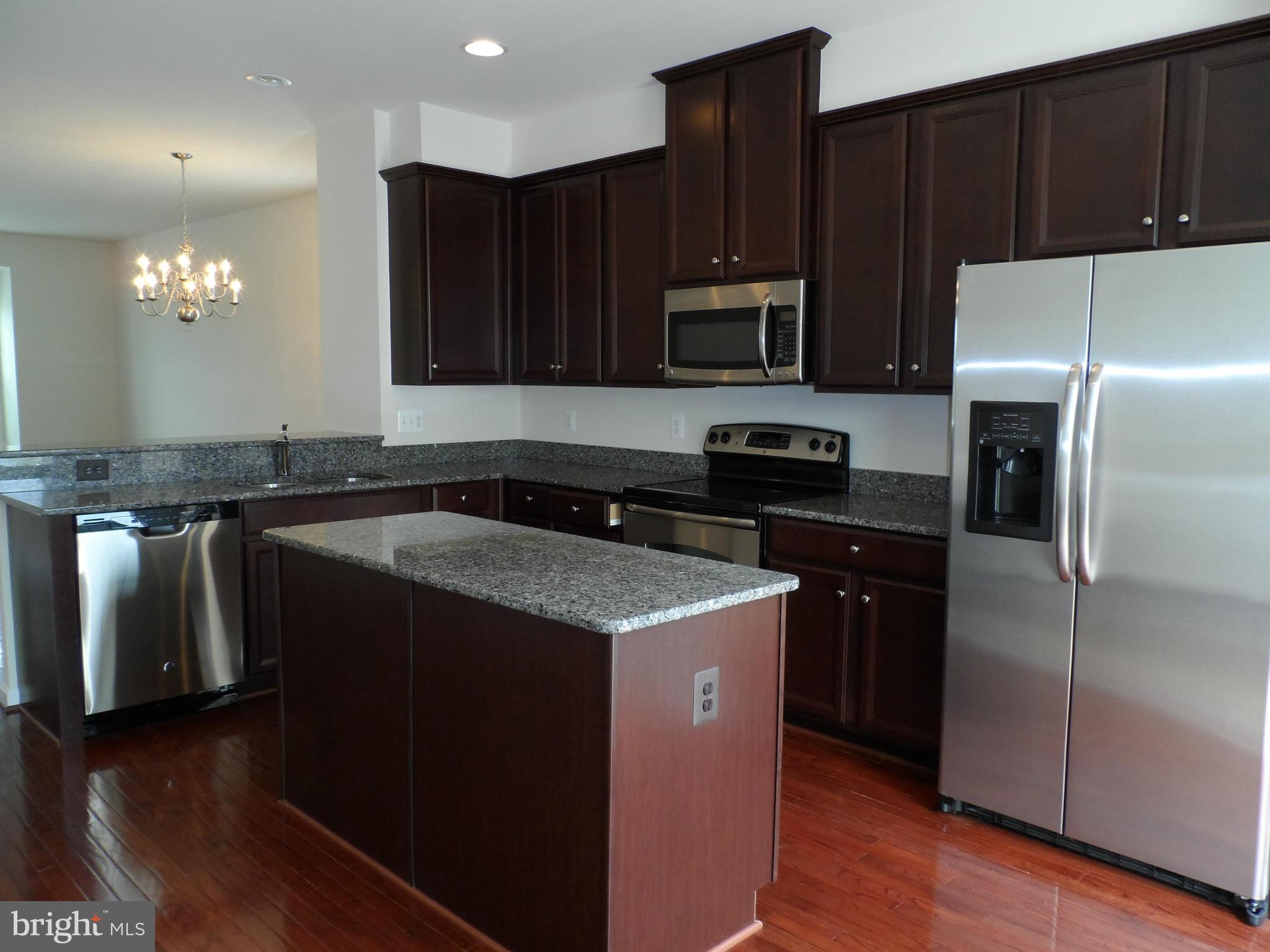 HEATHCOTE COMMONS - Residential Lease