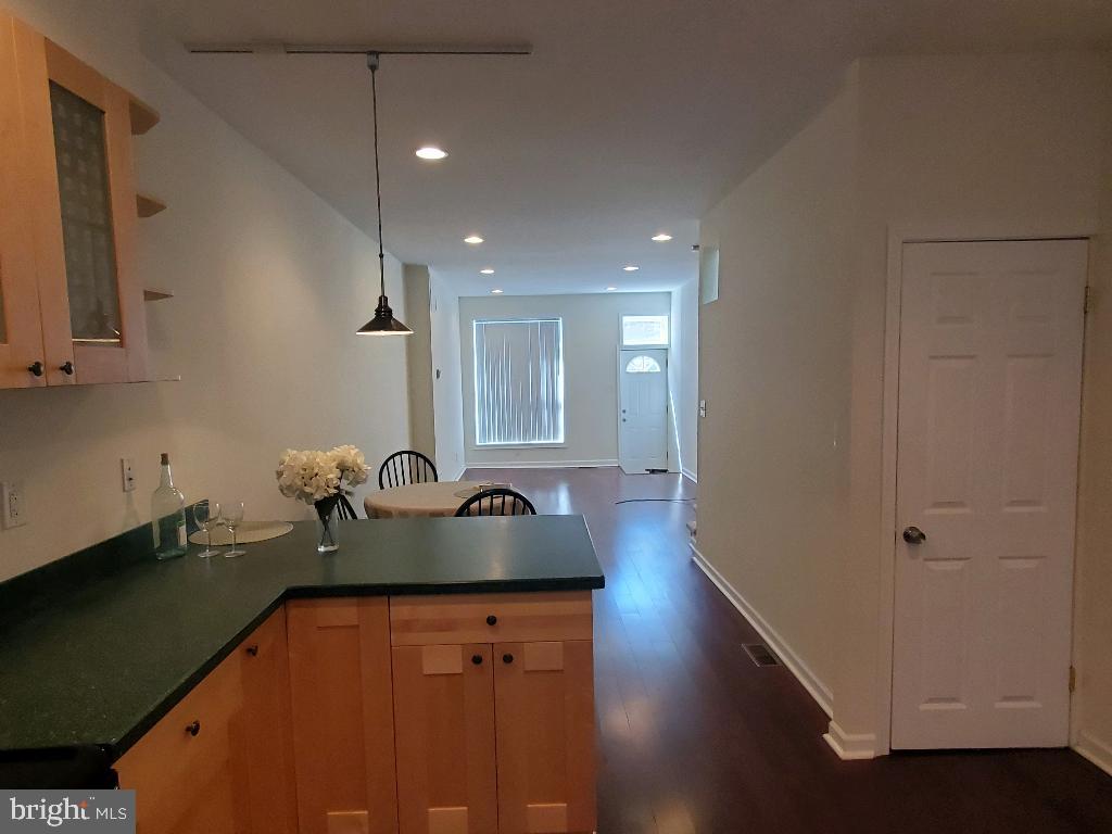 BALTIMORE HIGHLANDS - Residential