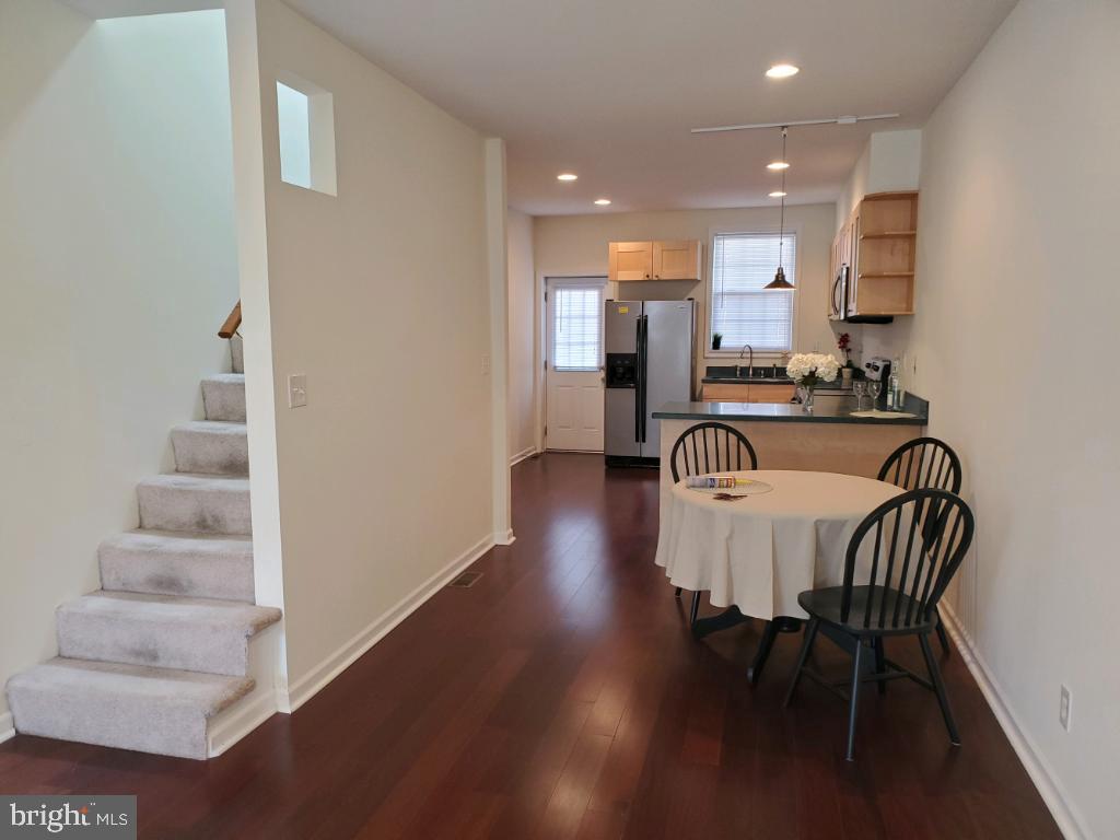 BALTIMORE HIGHLANDS - Residential