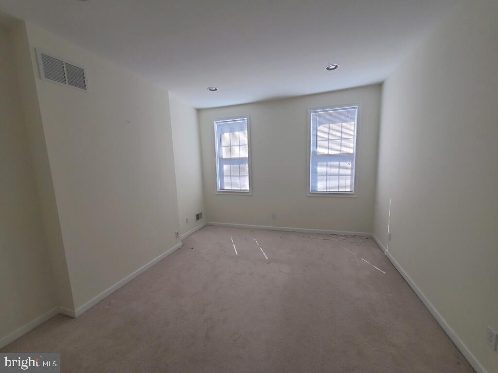 BALTIMORE HIGHLANDS - Residential