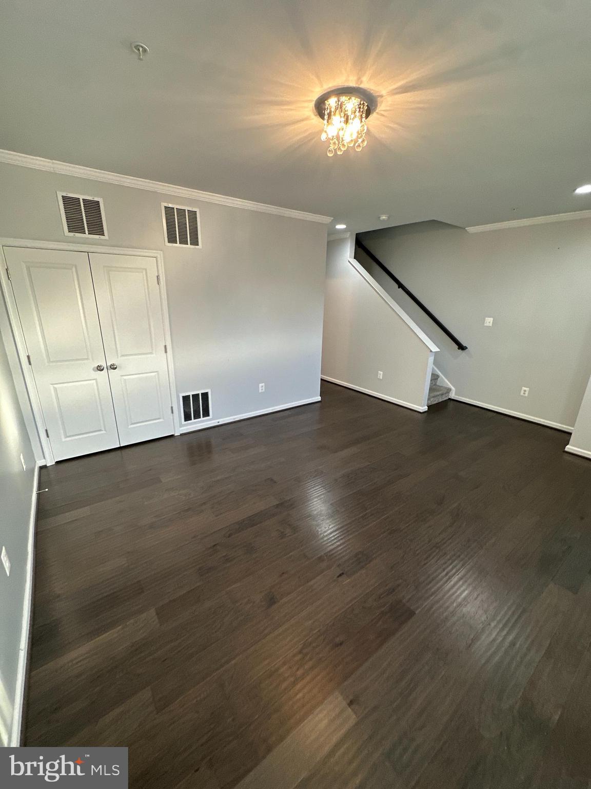 TANYARD COVE - Residential