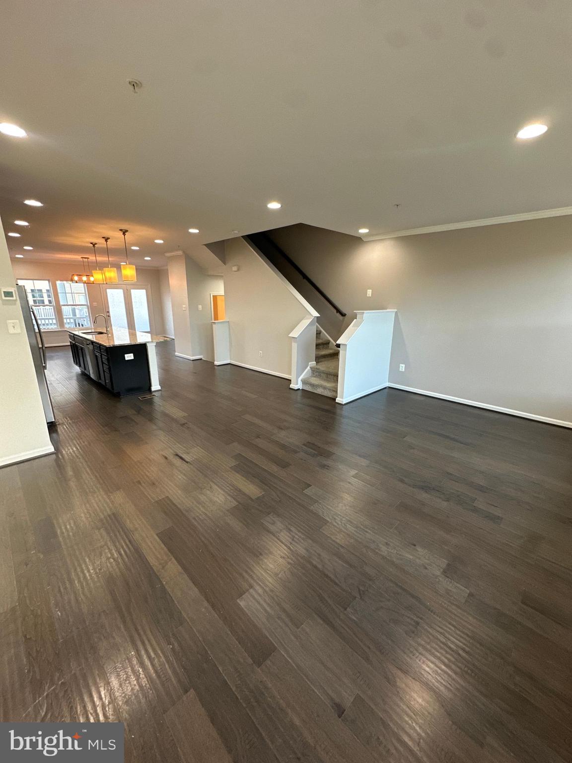 TANYARD COVE - Residential