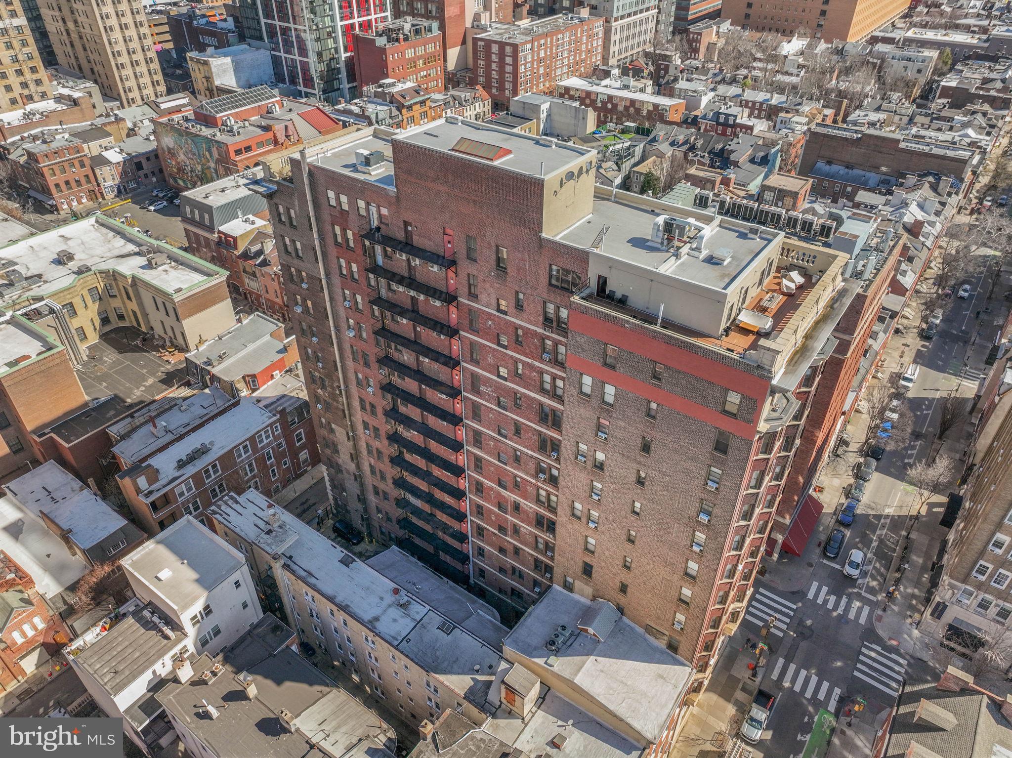 WASHINGTON SQ WEST - Residential