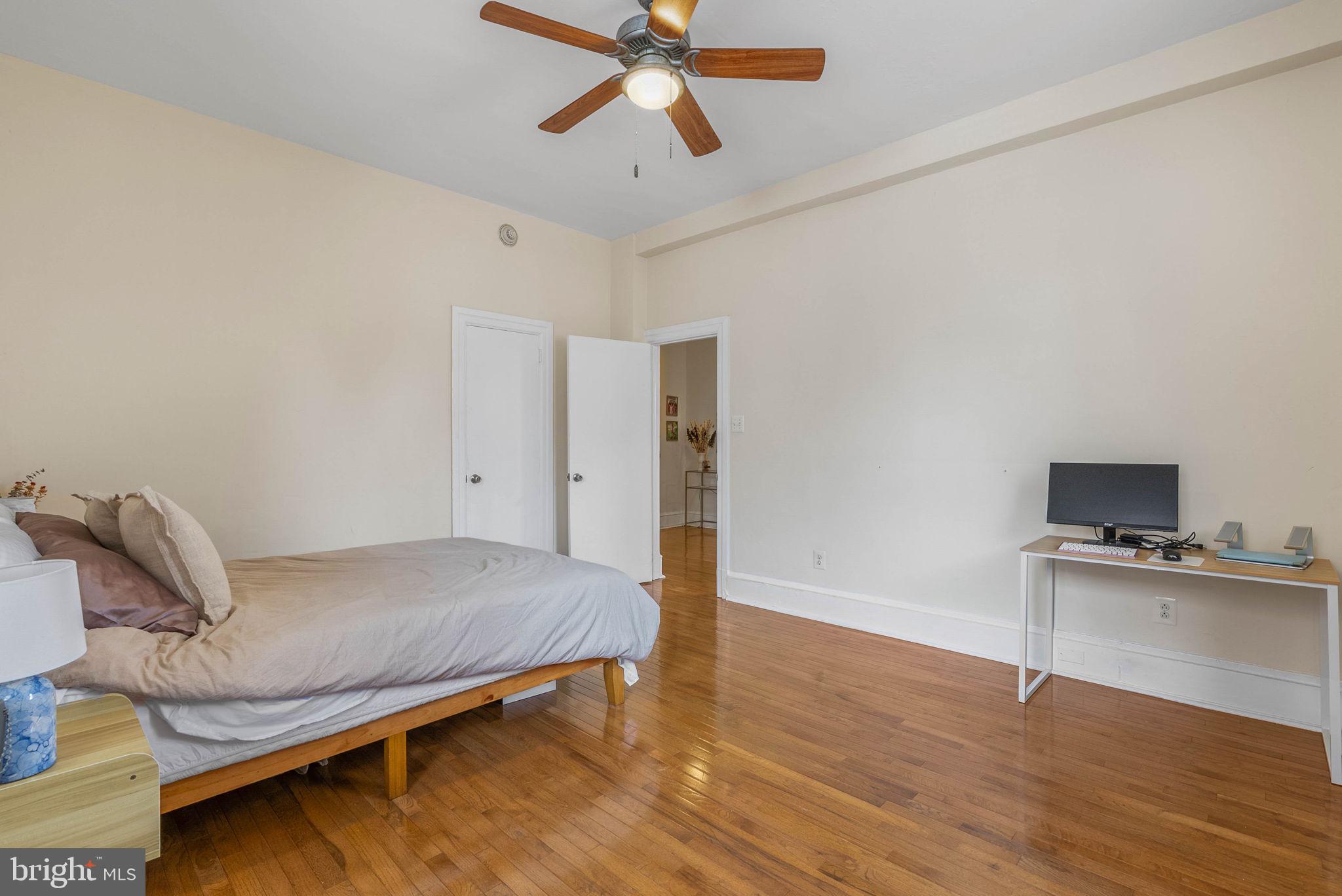 WASHINGTON SQ WEST - Residential