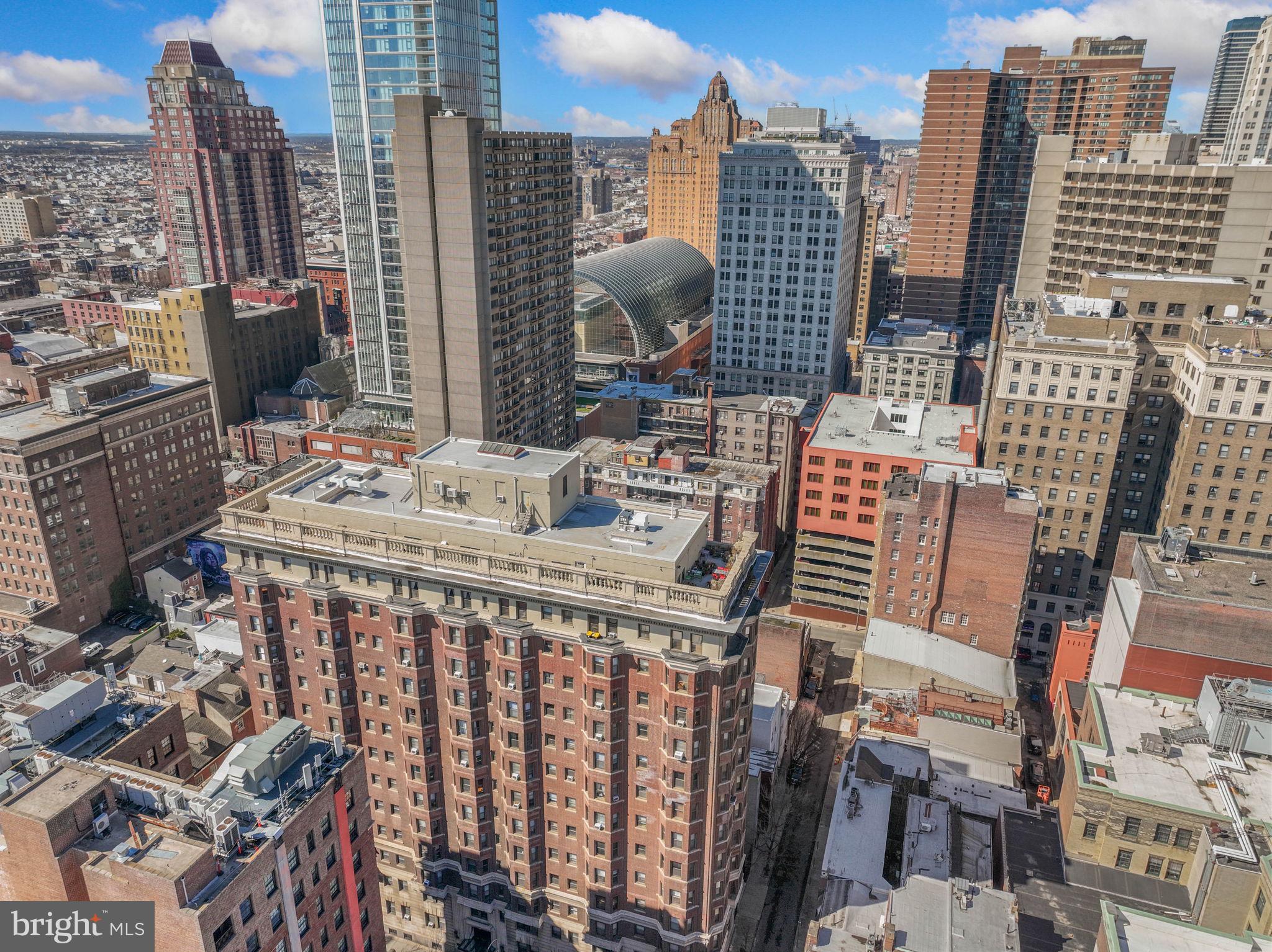 WASHINGTON SQ WEST - Residential