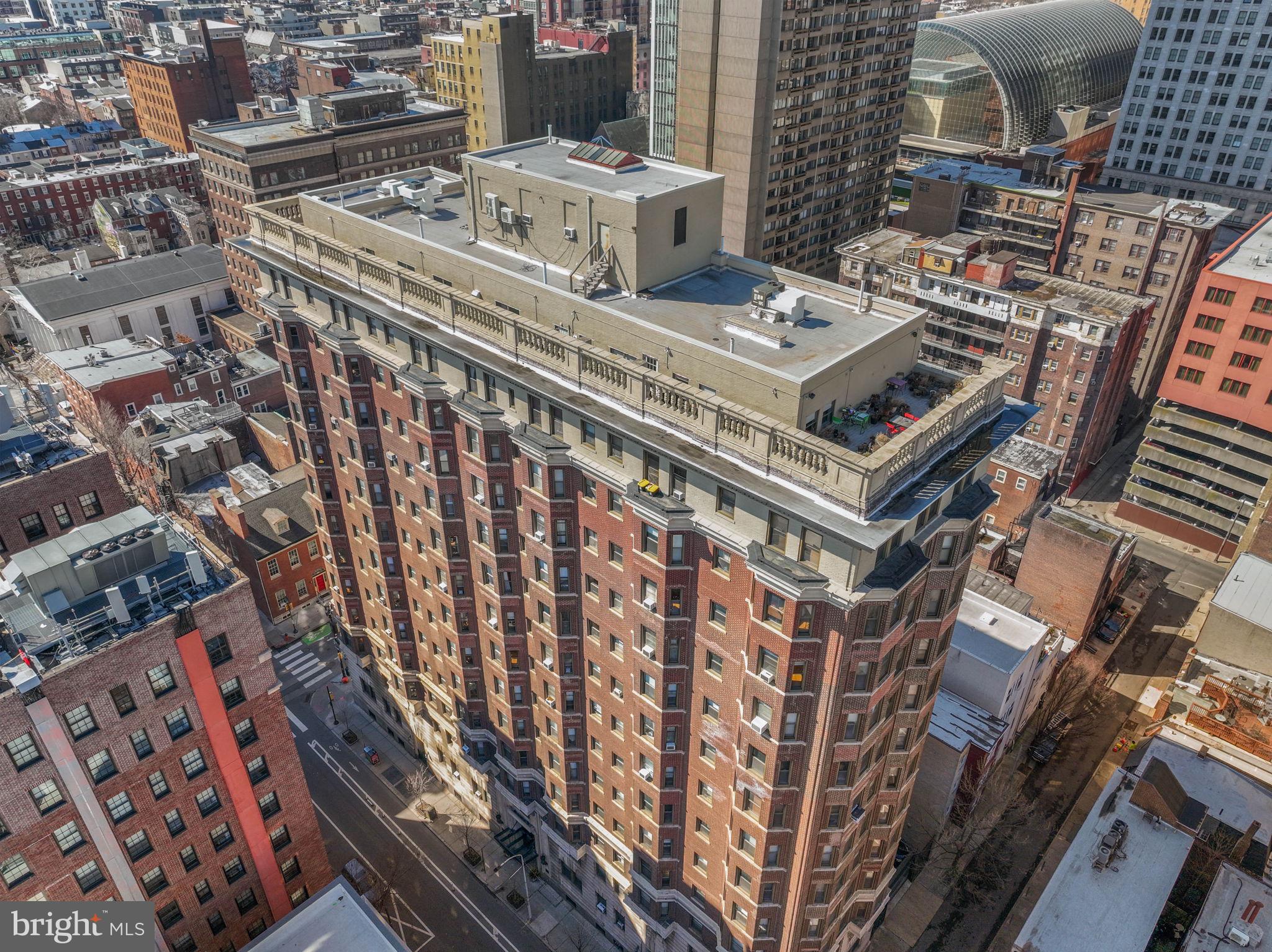 WASHINGTON SQ WEST - Residential