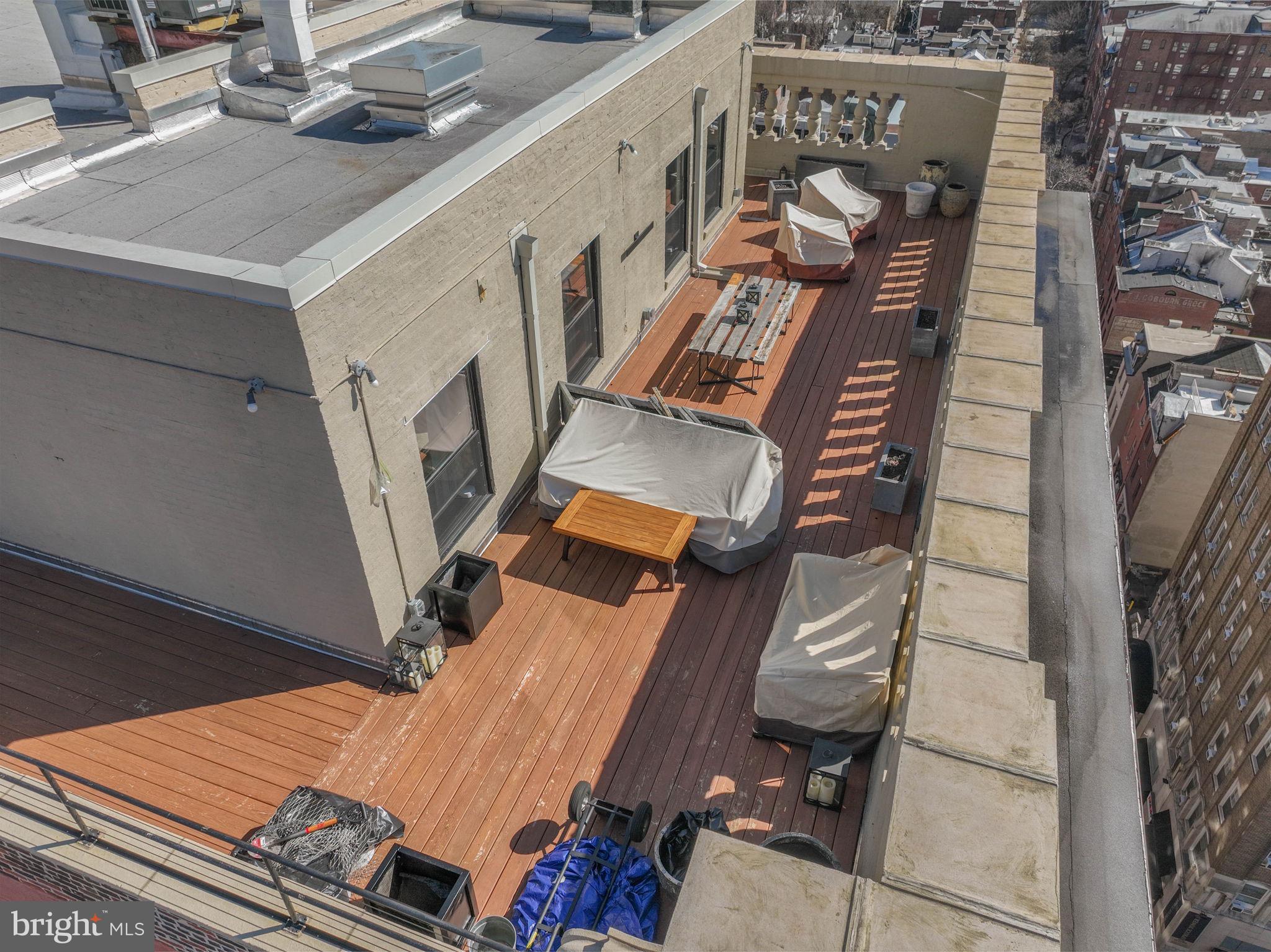 WASHINGTON SQ WEST - Residential