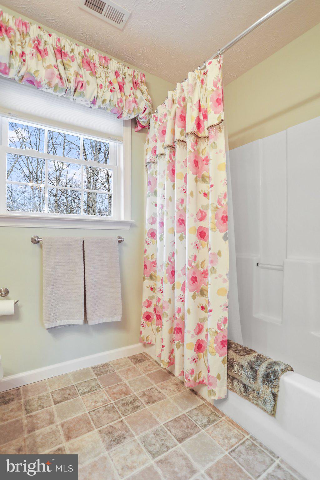 CACAPON SOUTH SECTION 5 - Residential