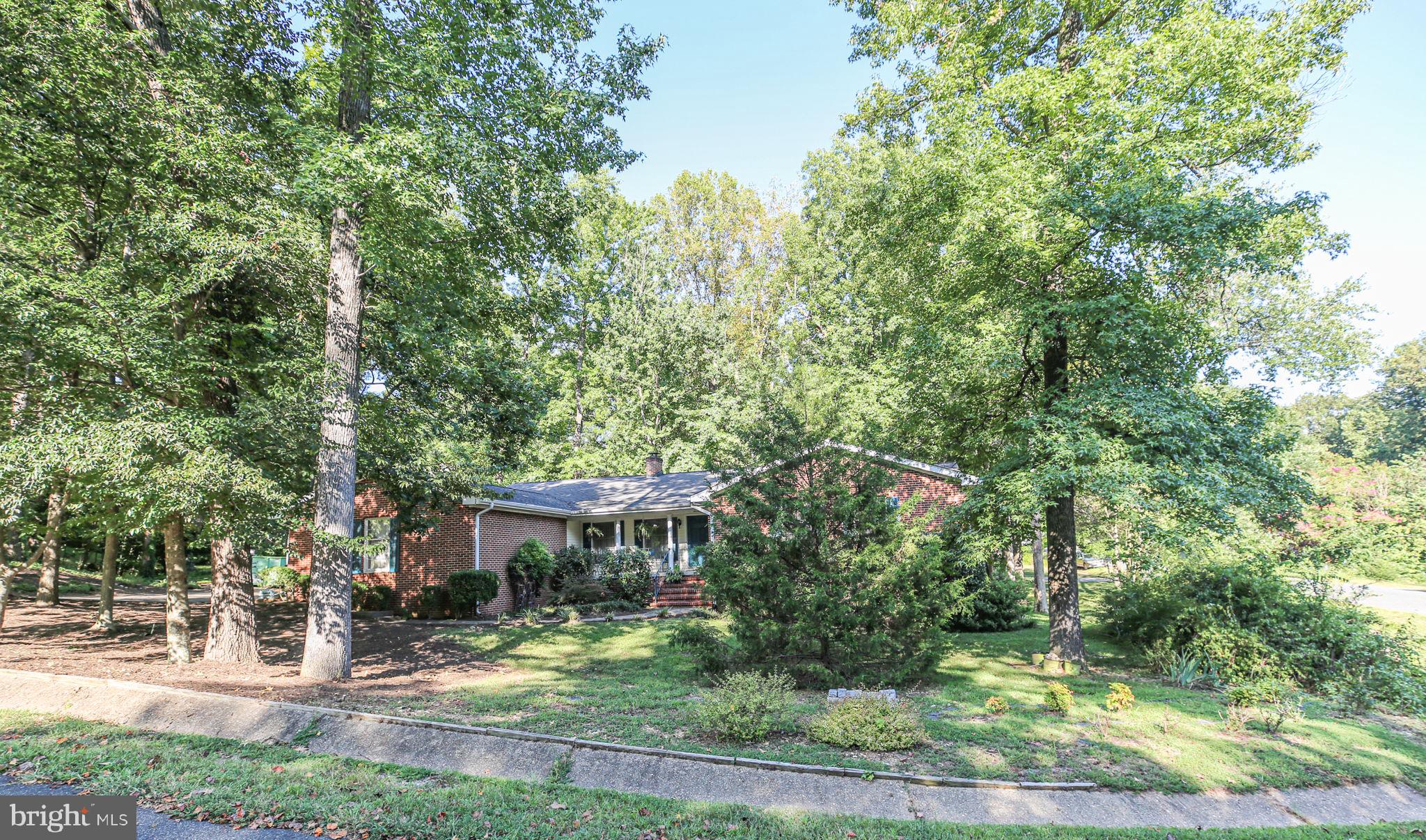 17 SENECA
