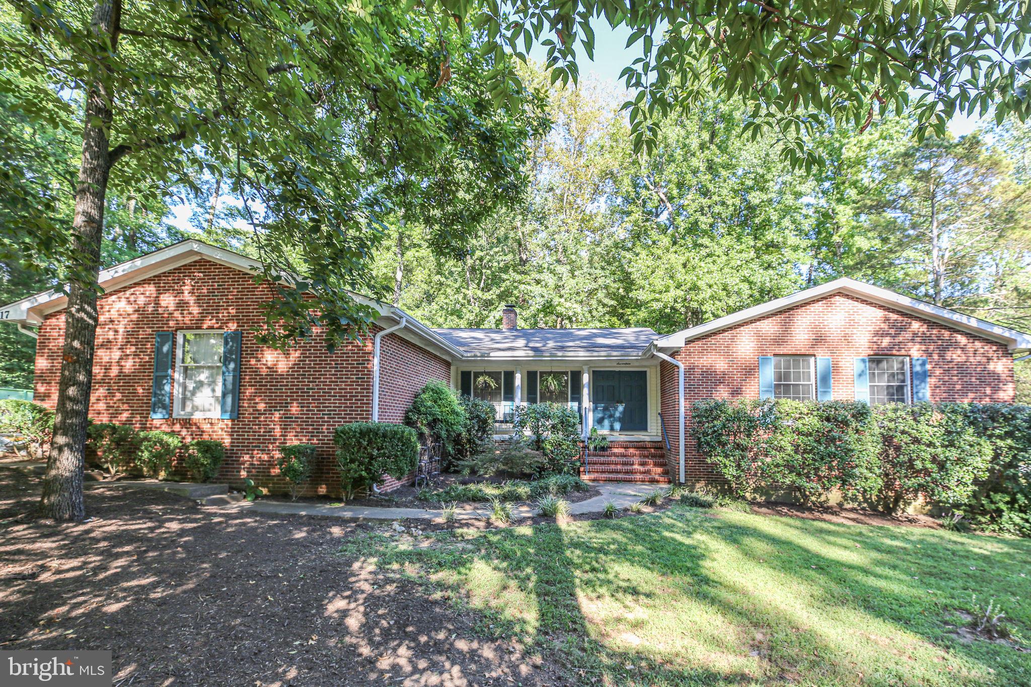 17 SENECA