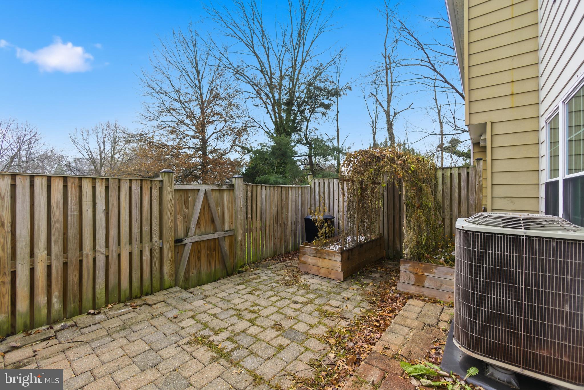 BOWIE - Residential Lease