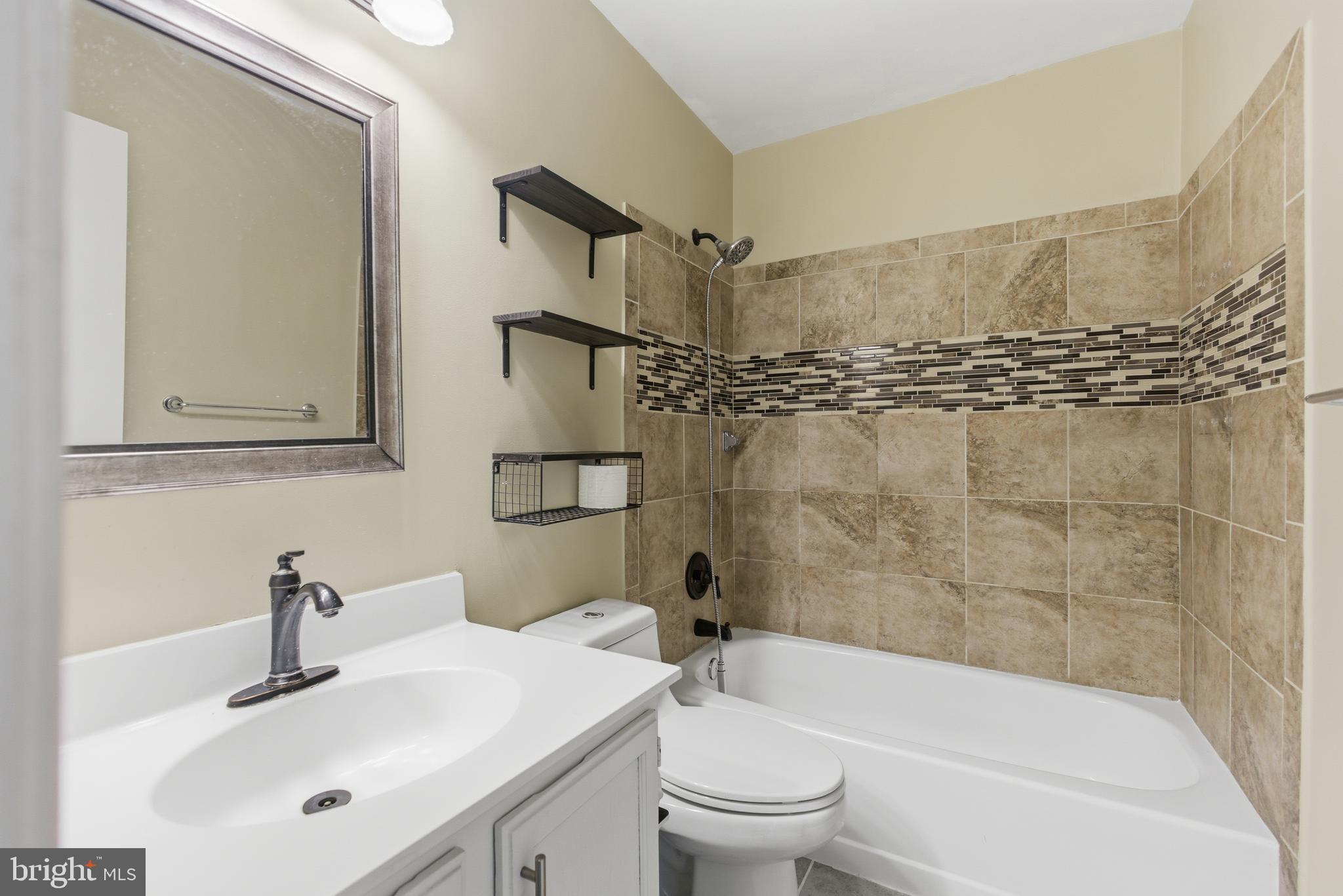 BOWIE - Residential Lease