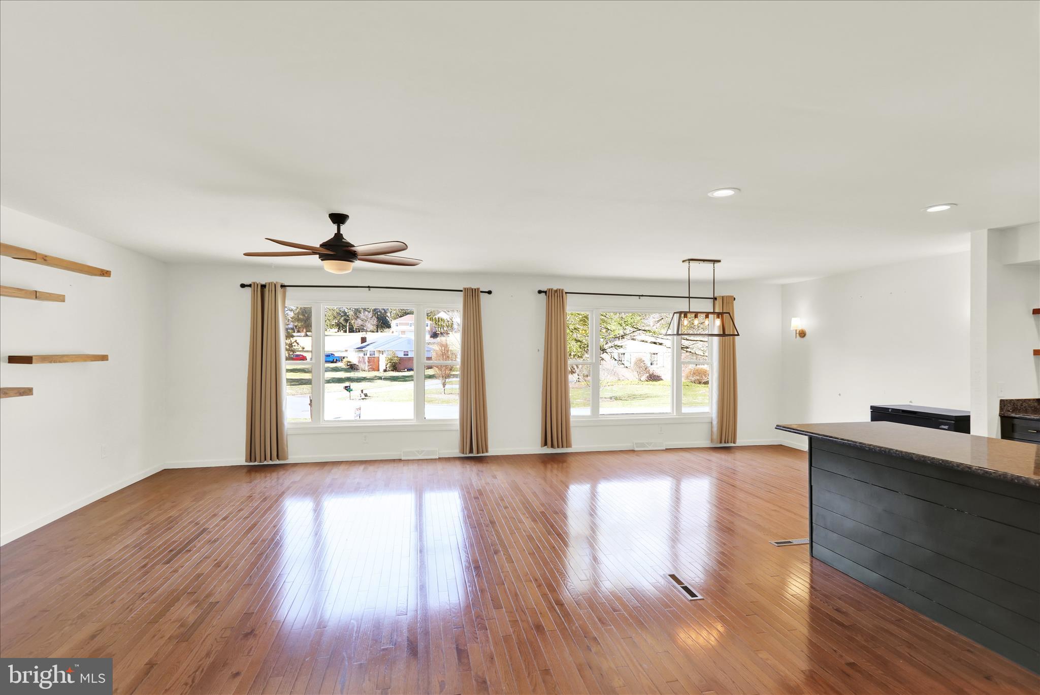 GREENFIELDS - Residential