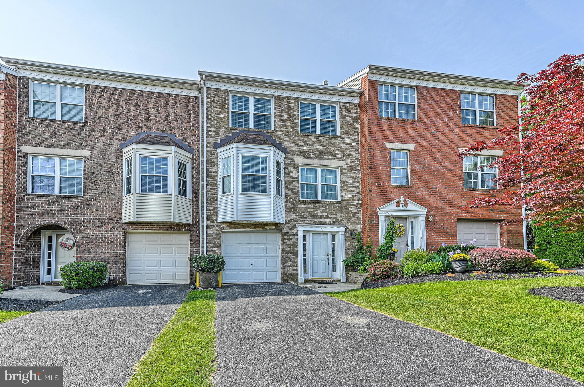 GREENSPRINGS ESTATES - Residential