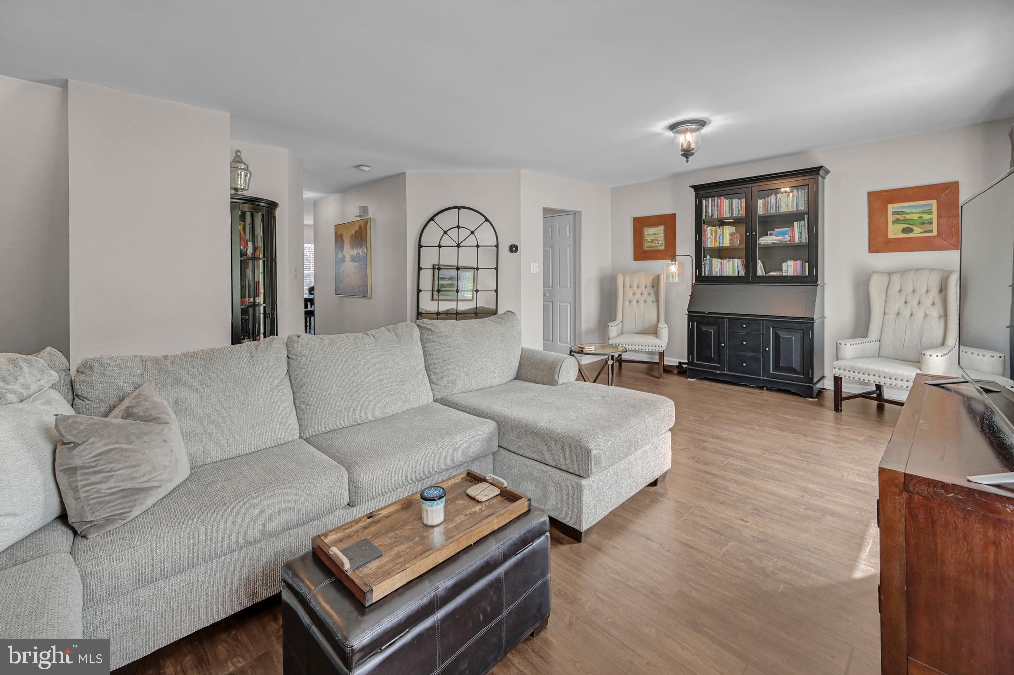 GREENSPRINGS ESTATES - Residential