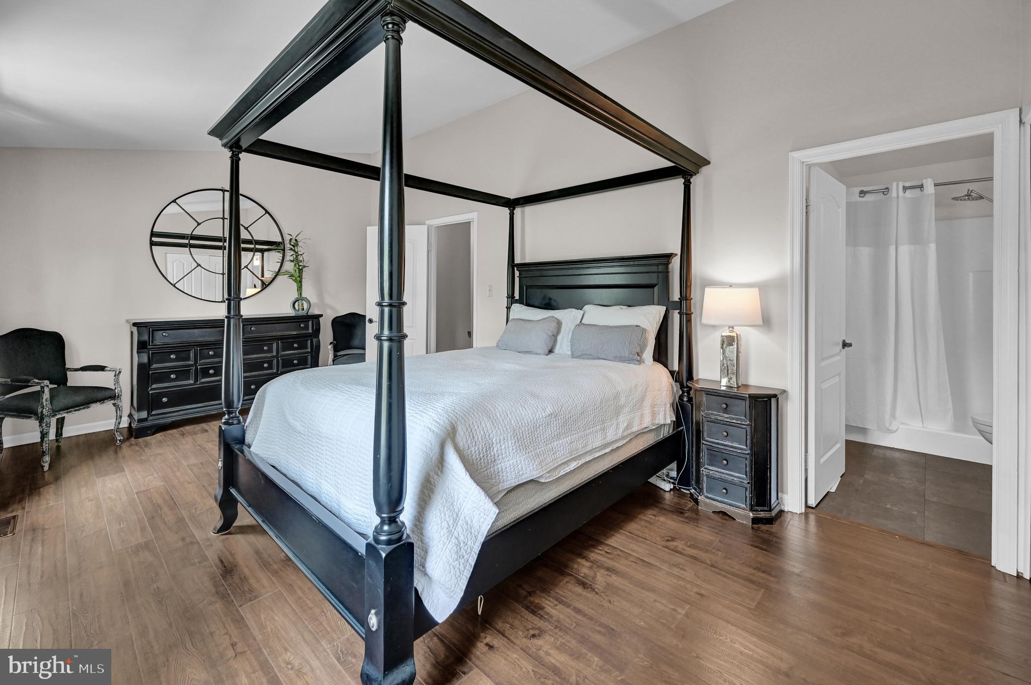 GREENSPRINGS ESTATES - Residential