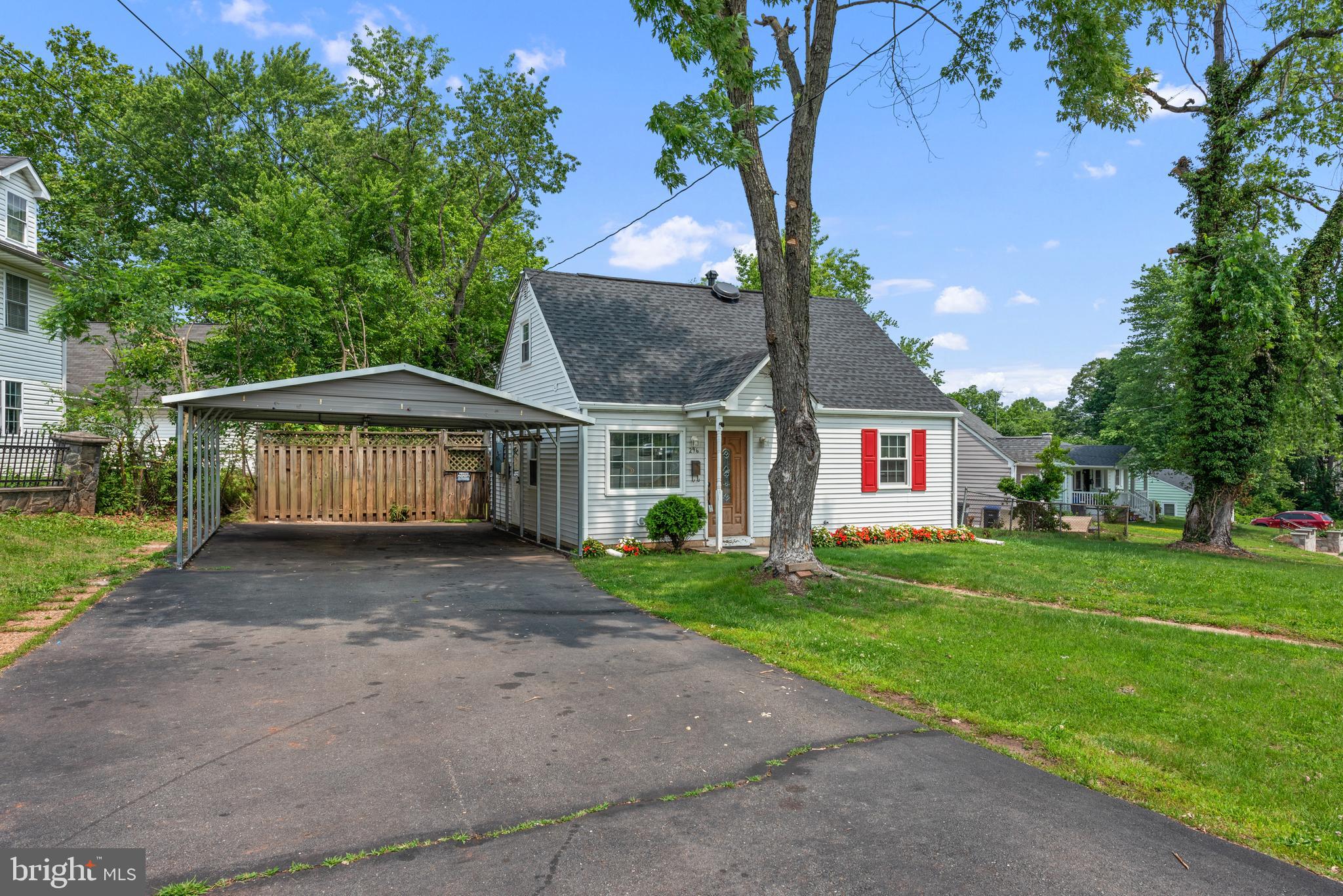 296 MANASSAS DRIVE