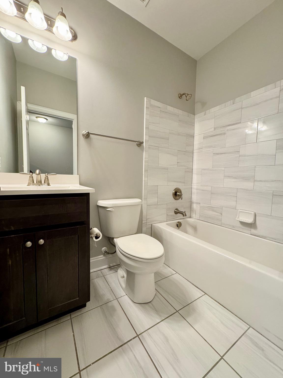 AGRICOPIA - Residential Lease