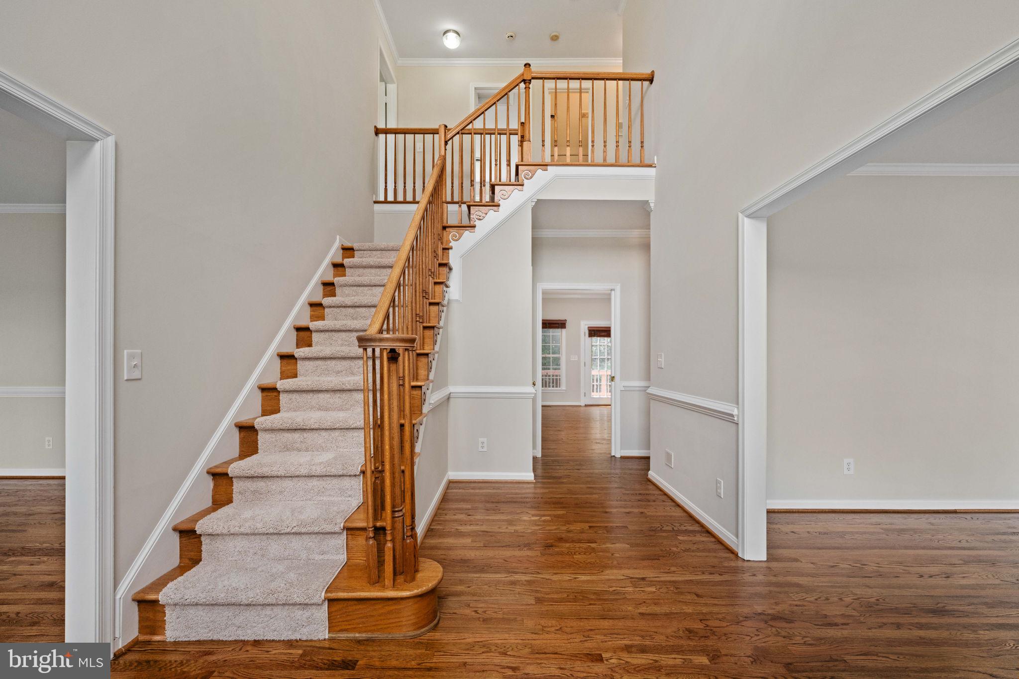 22 MERIDAN LANE