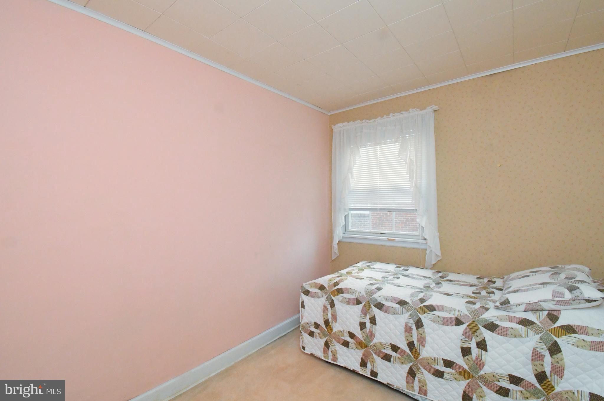 NORRISTOWN - Residential