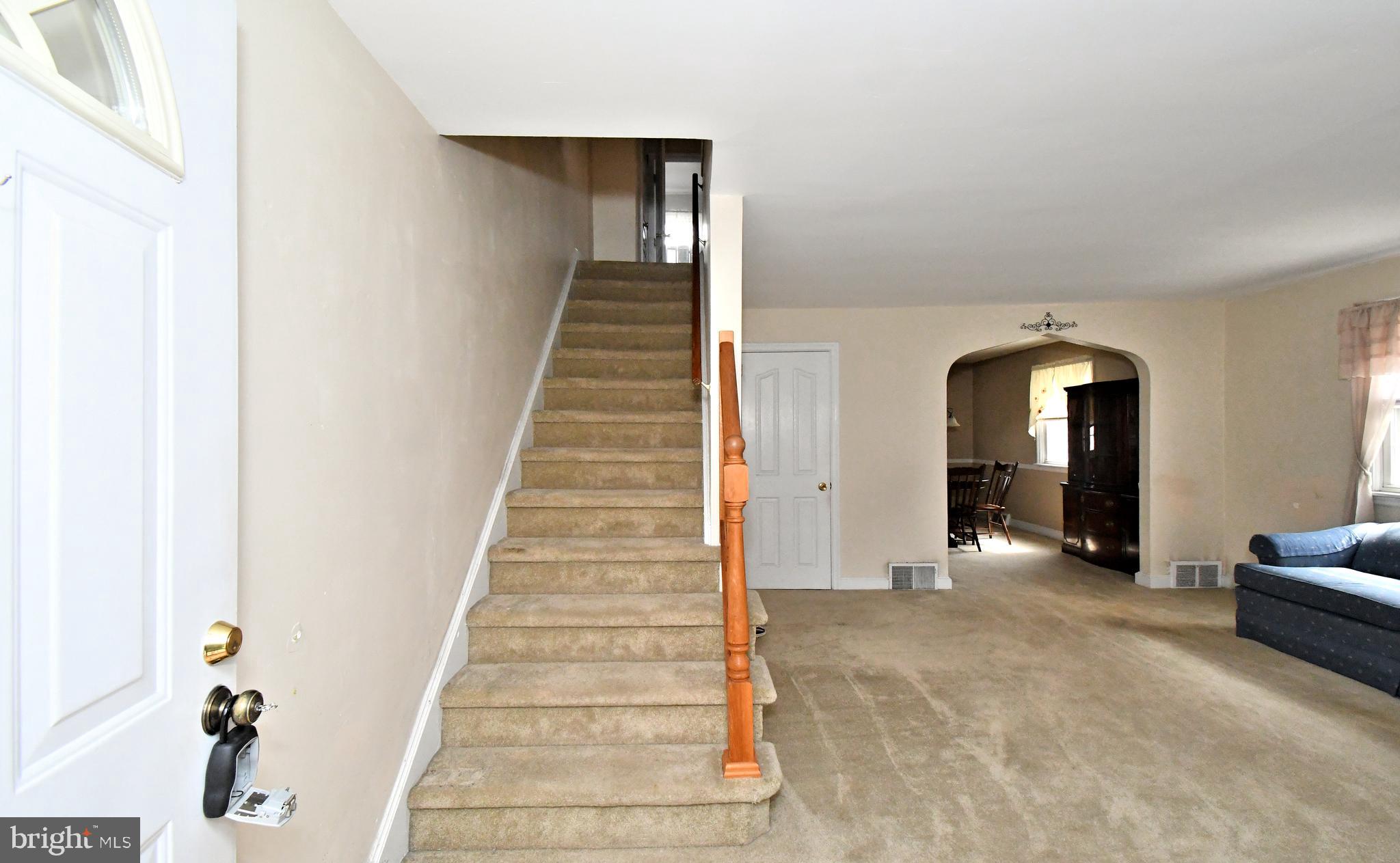 NORRISTOWN - Residential