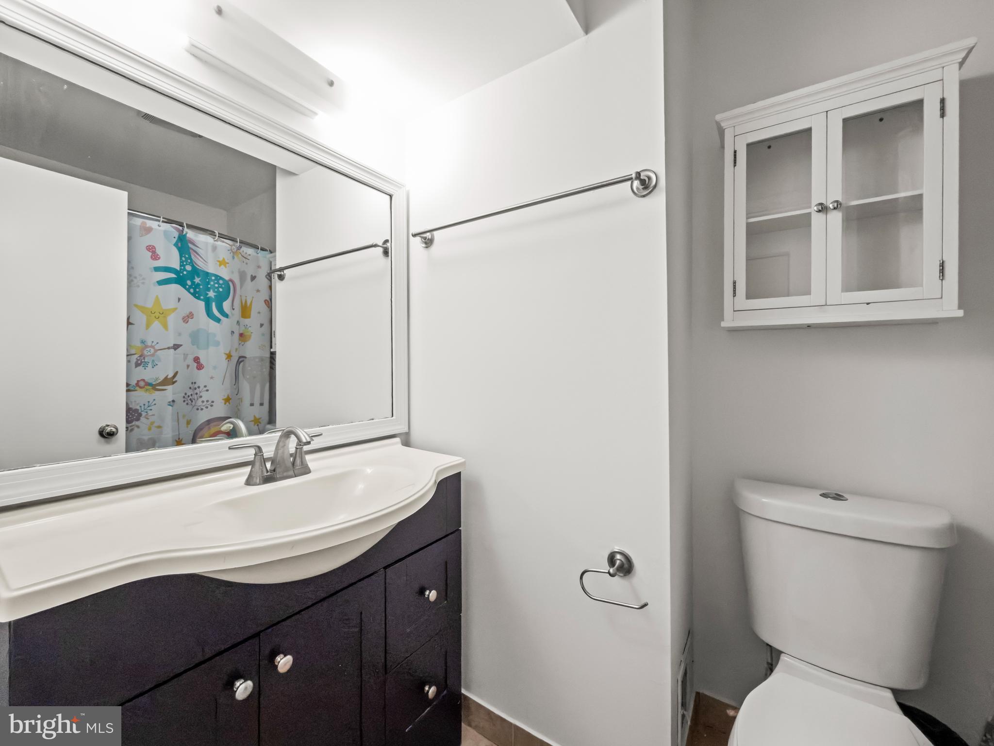 SHADOW OAK - Residential